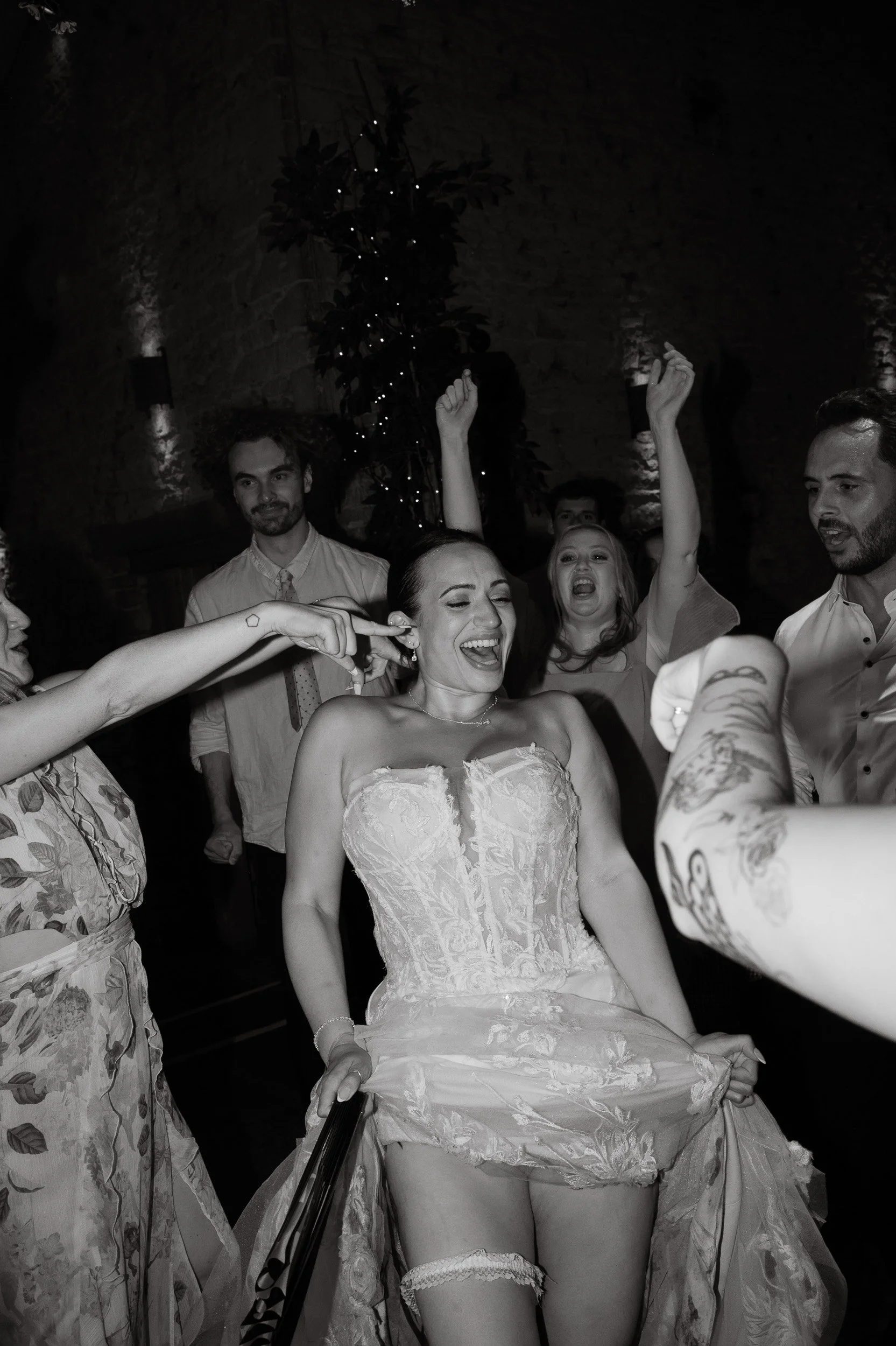 Summer Cotswolds Wedding-213.jpg