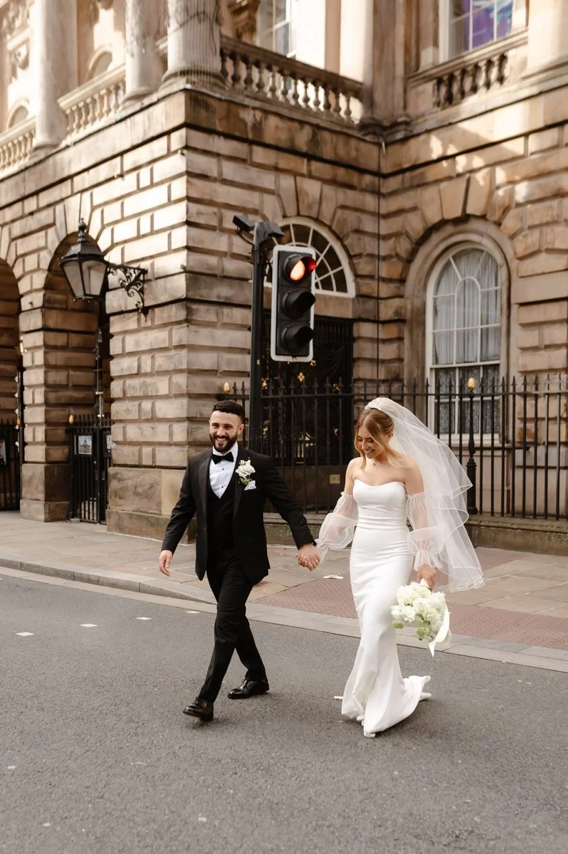 Municipalhotelliverpoolwedding-131.webp