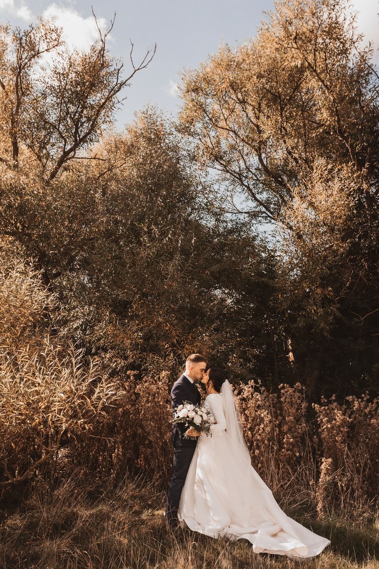 Lucy&Arron-363 (1).jpg