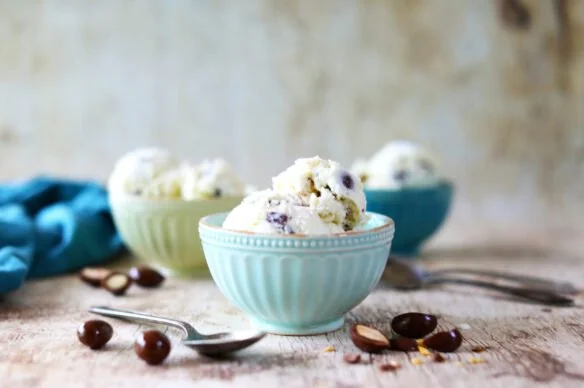 Keep Holiday Cheer Going With These 3 Desserts