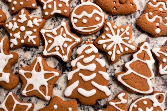 Why is Gingerbread a Christmas Favorite?