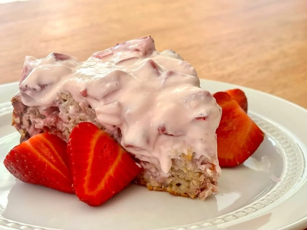 Strawberries and Cream Baked Oatmeal Bars with Dairy Foods