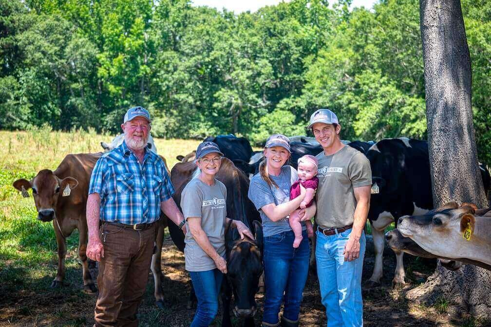 Circle J Dairy in Gordo, AL
