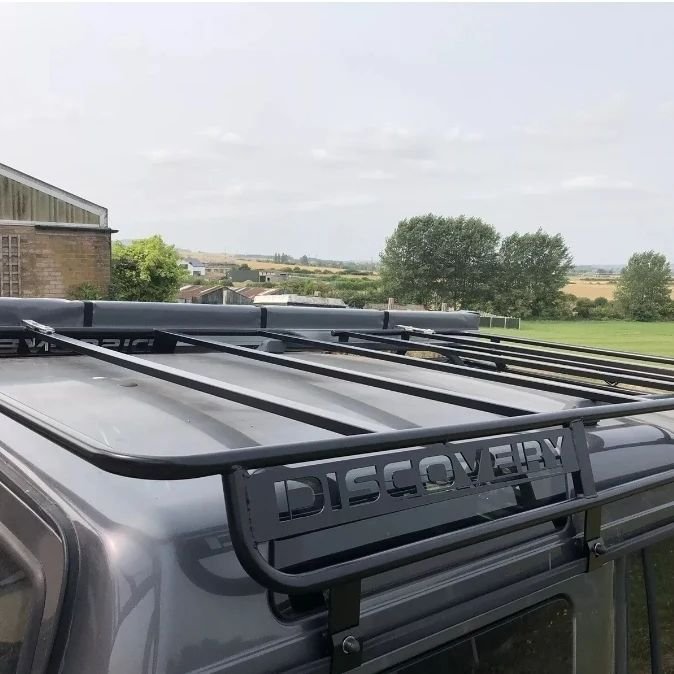 Definitely disco season 👌 another happy customer sending there pics in.
#rooftent #roofrack #landrover #discovery #4x4 #mcb4x4