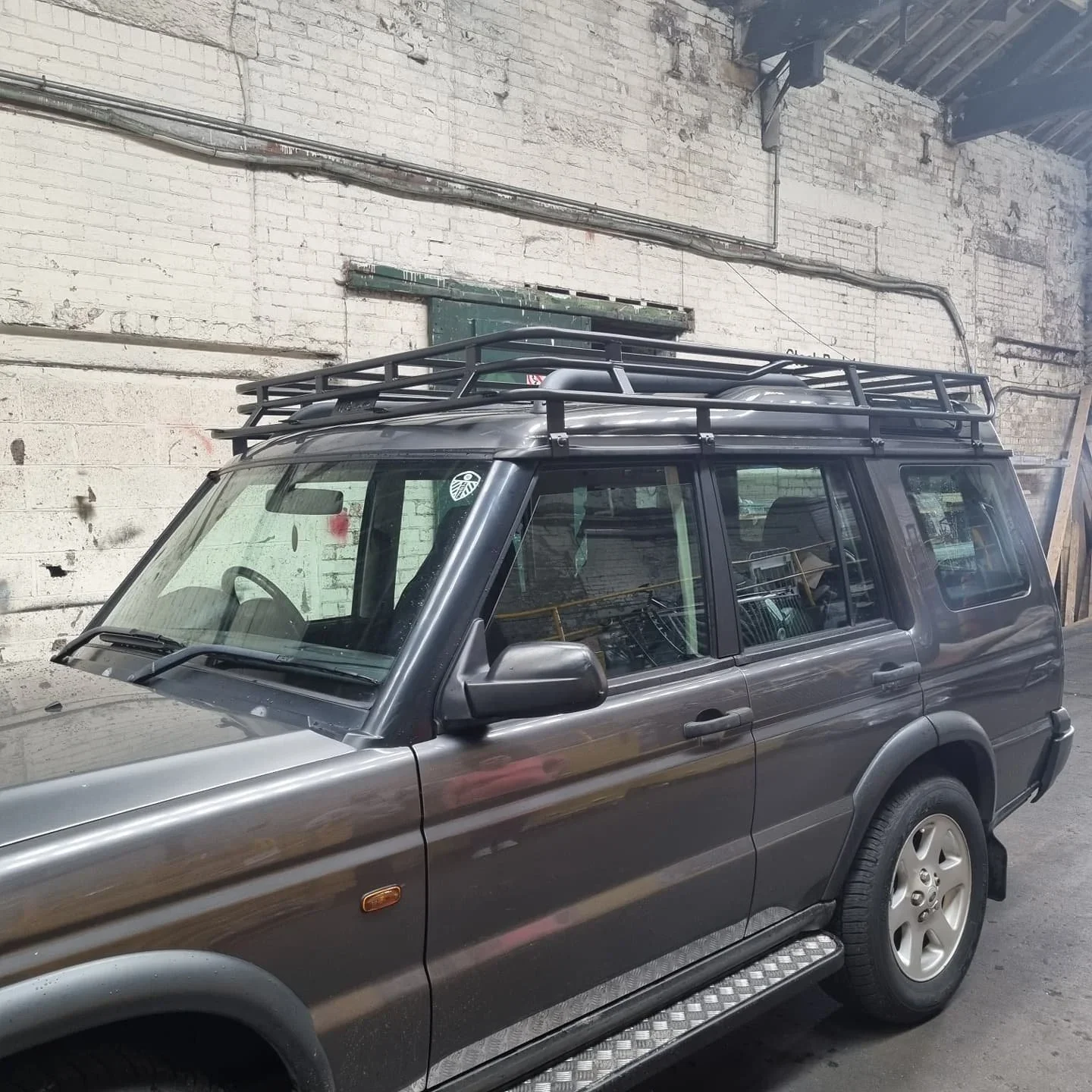 discovery-2-flat-rack-mcb4x4-24.webp