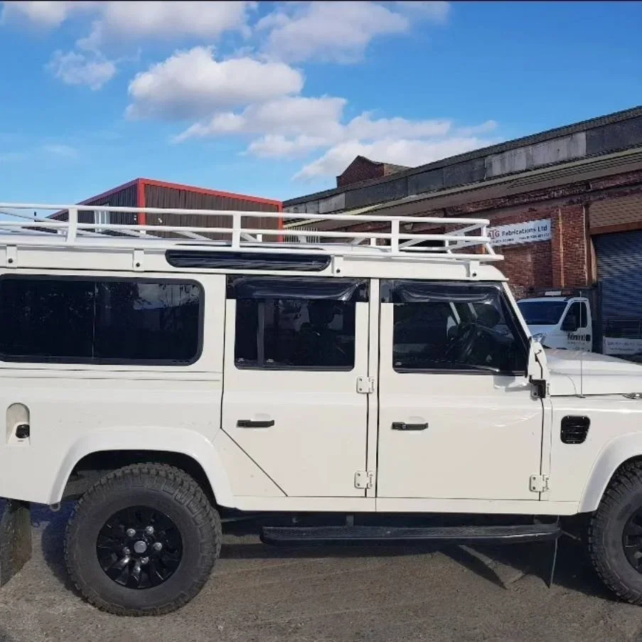 defender-110-expedition-rack-mcb4x4-101.webp