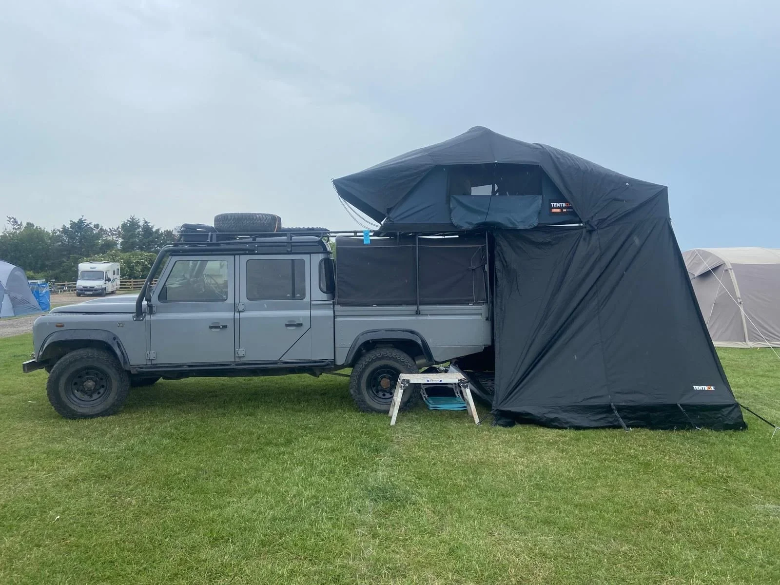 defender-130-roof-tent-rack-mcb4x4.jpg