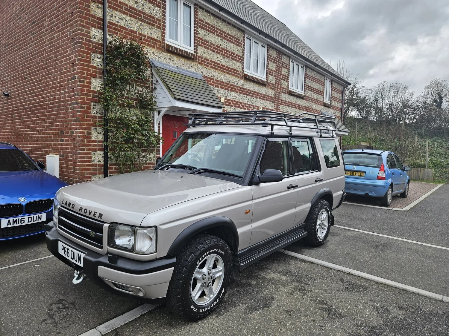 discovery-2-expedition-rack-mcb4x4-35.webp