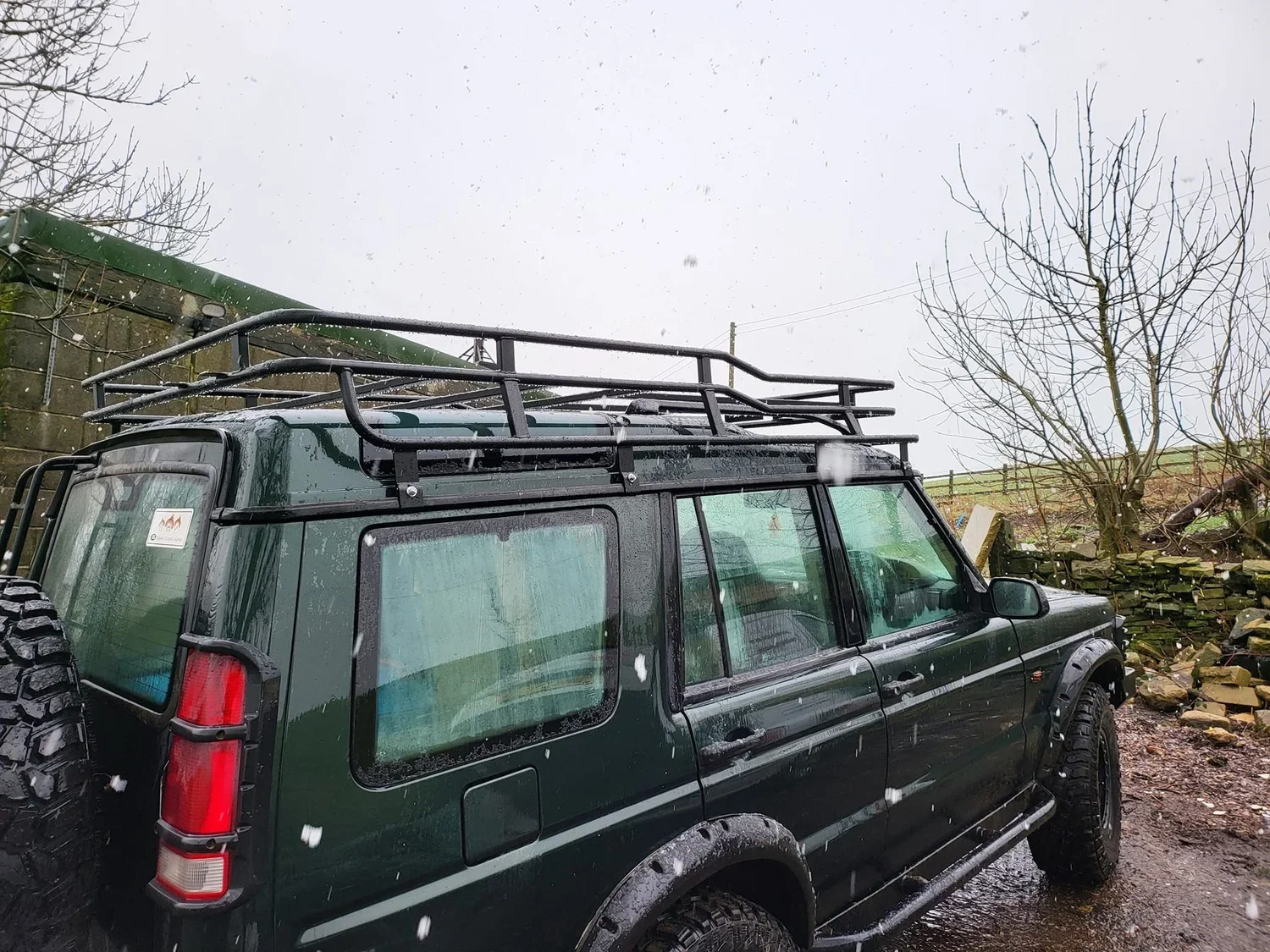 discovery-2-expedition-rack-mcb4x4-40.webp