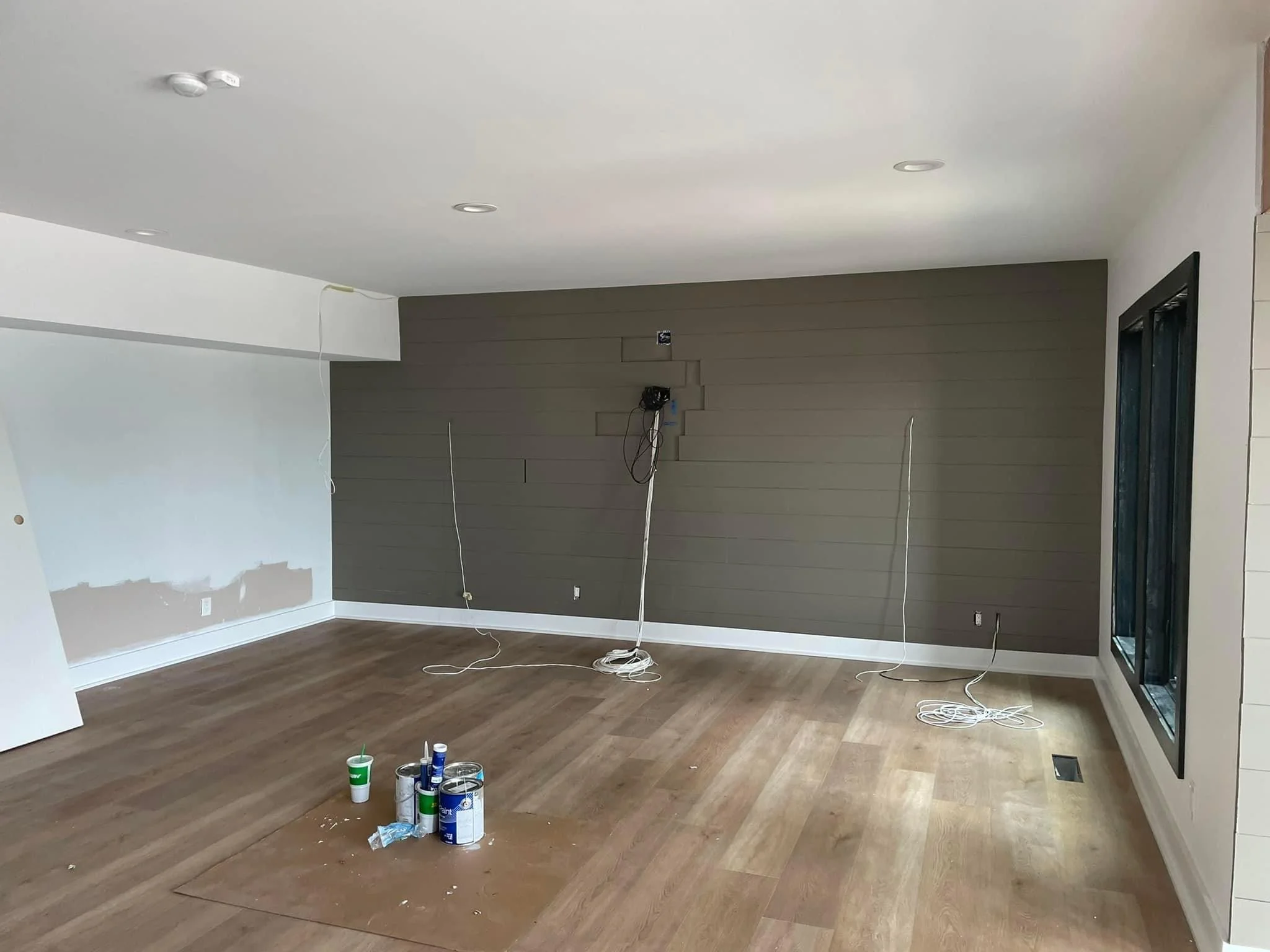 Clarks work bench-19.JPG