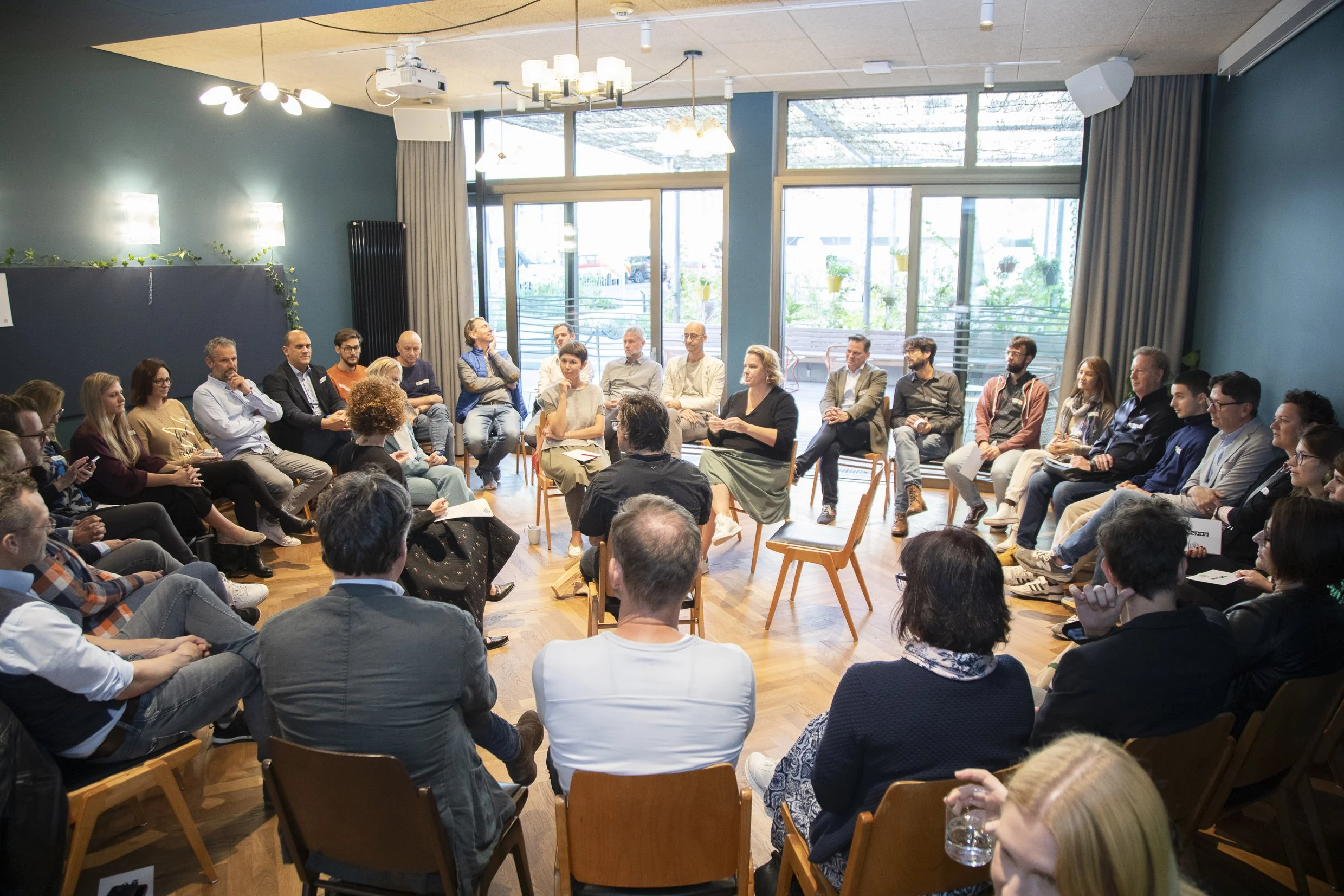 TTT Auftakt_Paneldiskussion.jpg
