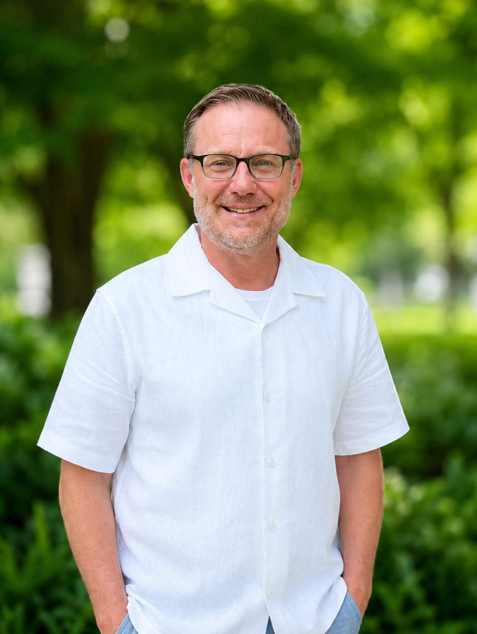 male therapist in Justin and Denton who works on ADHD, anxiety, life changes