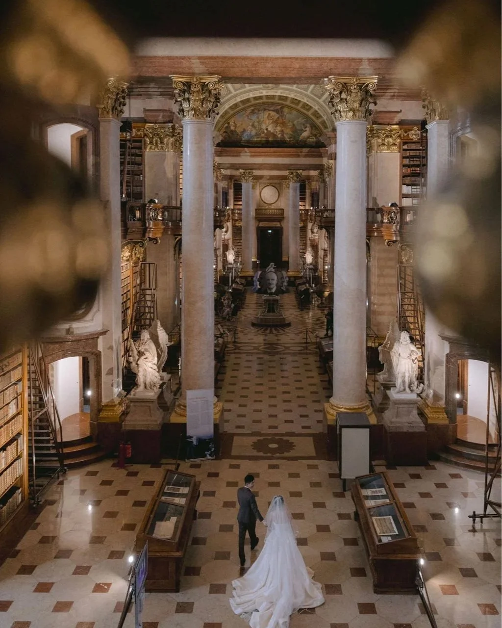 Destination wedding venue Nationalbibliothek Wien national library Vienna Fine Events Vienna planning