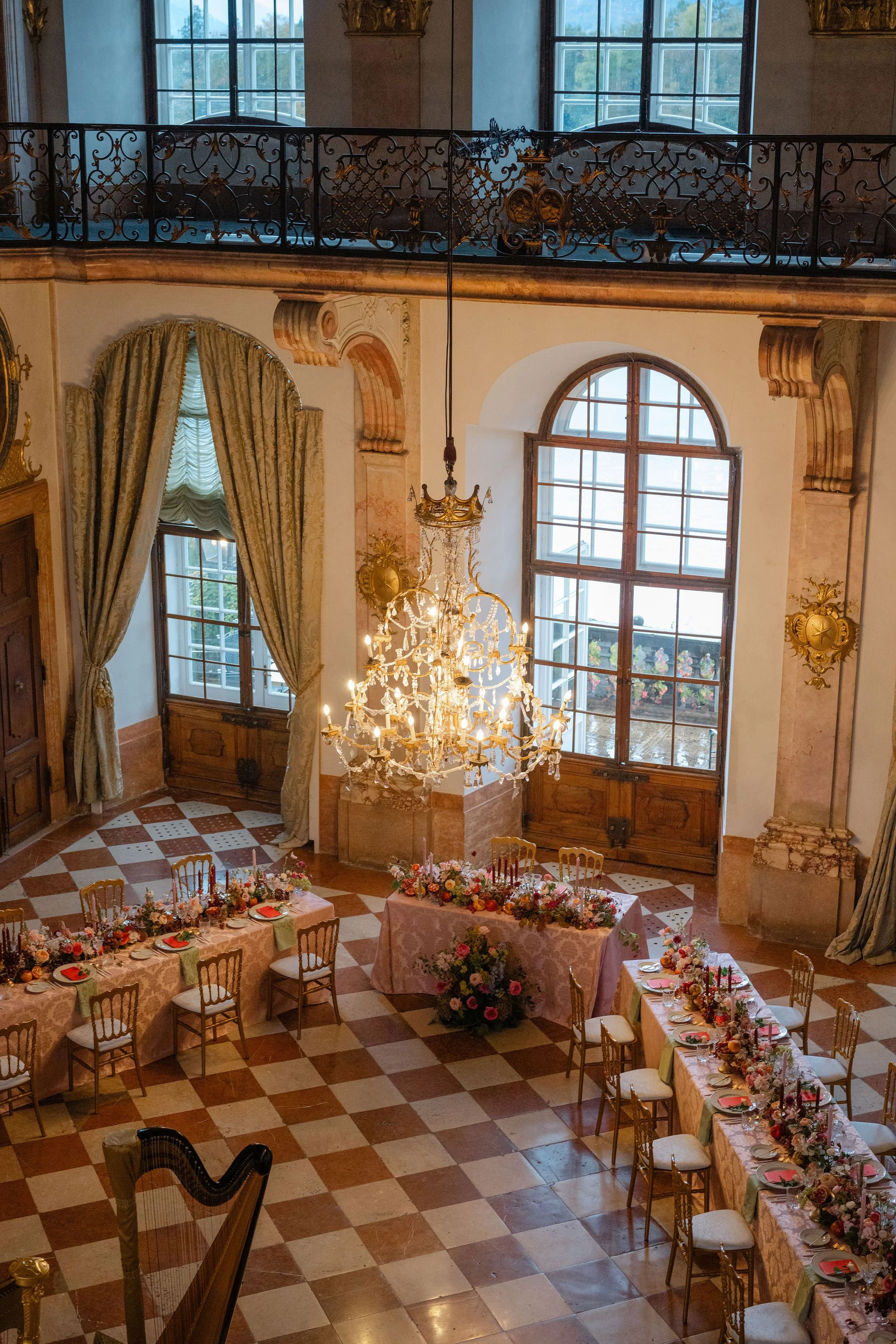  Luxury Destination wedding venue Schloss Leopoldskron marble hall Fine Events Vienna planning 
