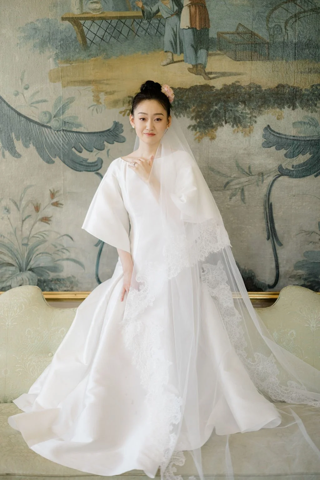 Elegant Asian bride elopement destination wedding Salzburg Schloss Leopoldskron Fine Events Vienna coordination