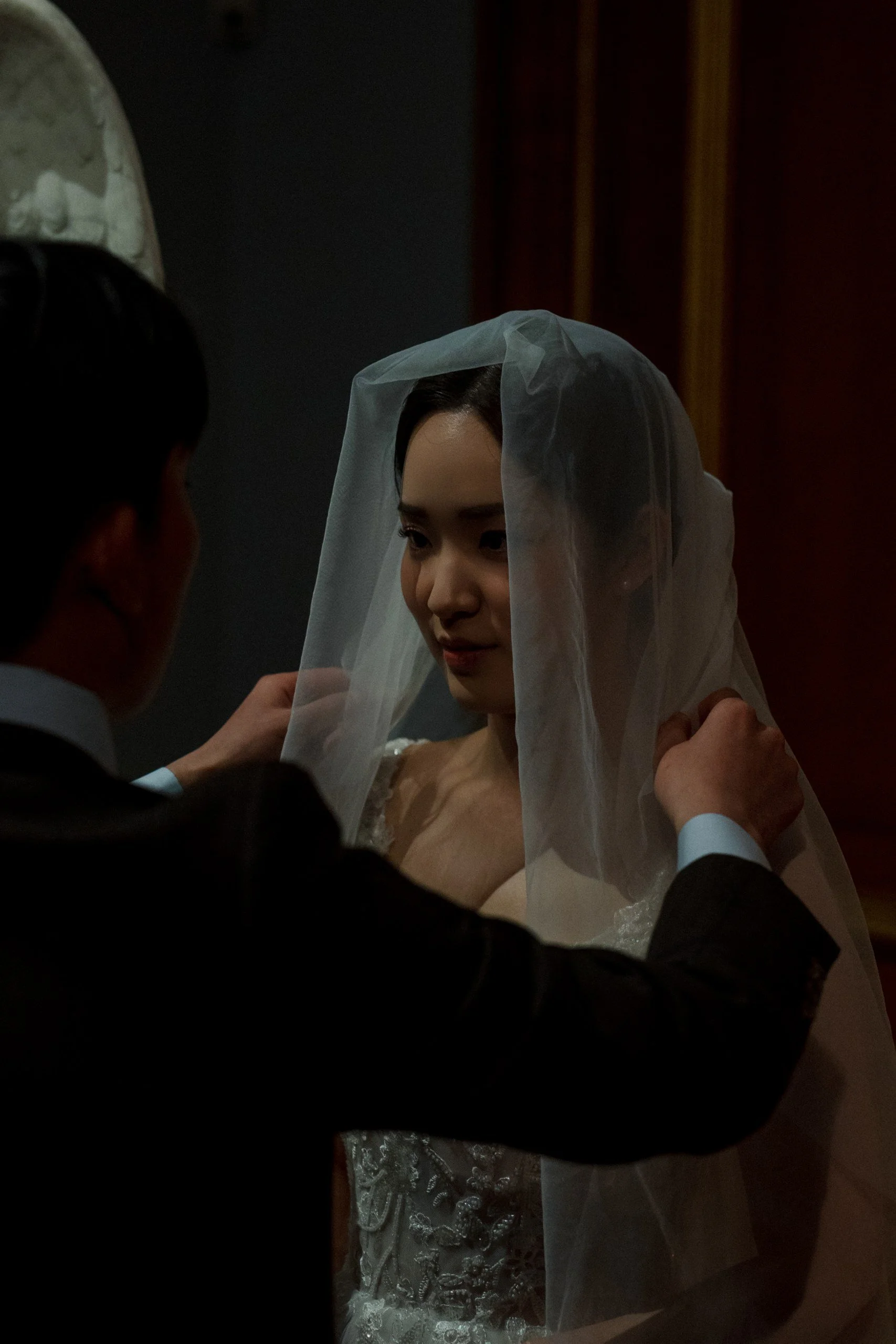 Asian couple wedding Belvedere Palace interior Vienna elopement Fine Events Vienna