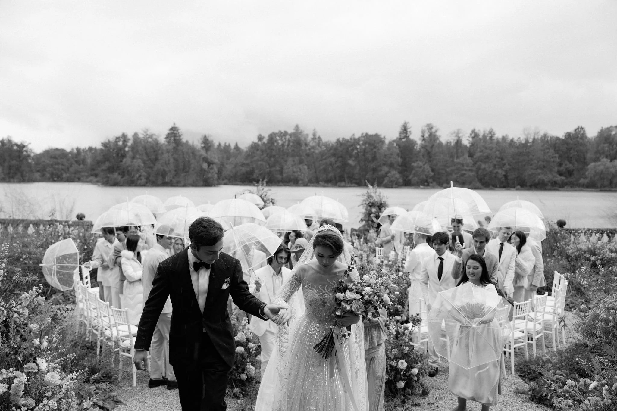 Luxury wedding mixed culture elegant couple Salzburg Schloss Leopoldskron Fine Events Vienna planning