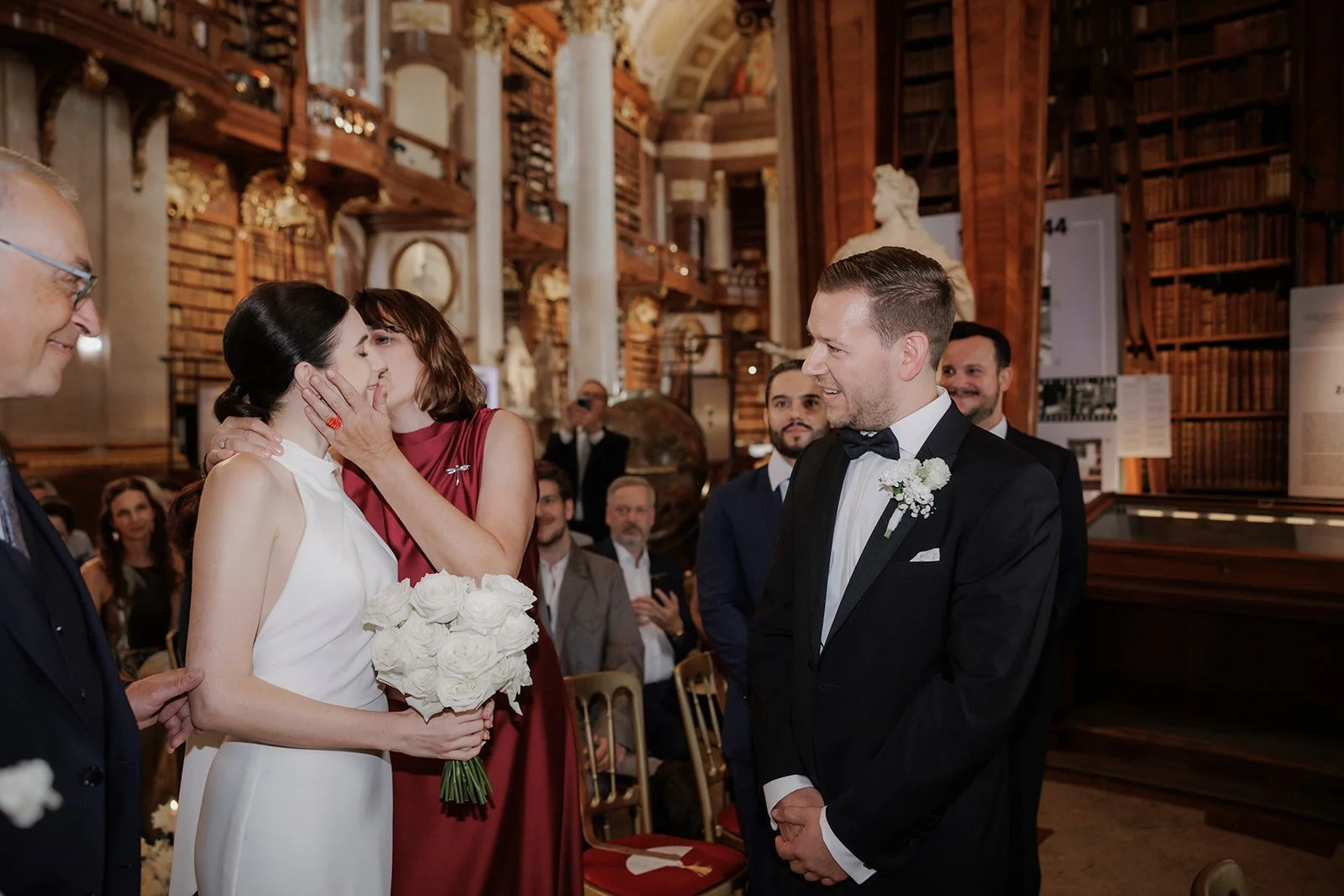 Museum wedding ceremony Austrian National Library Vienna planning Fine Events Vienna