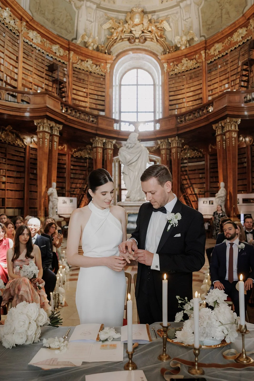 Romantic State Hall ceremony National Library Vienna wedding coordination Fine Events Vienna