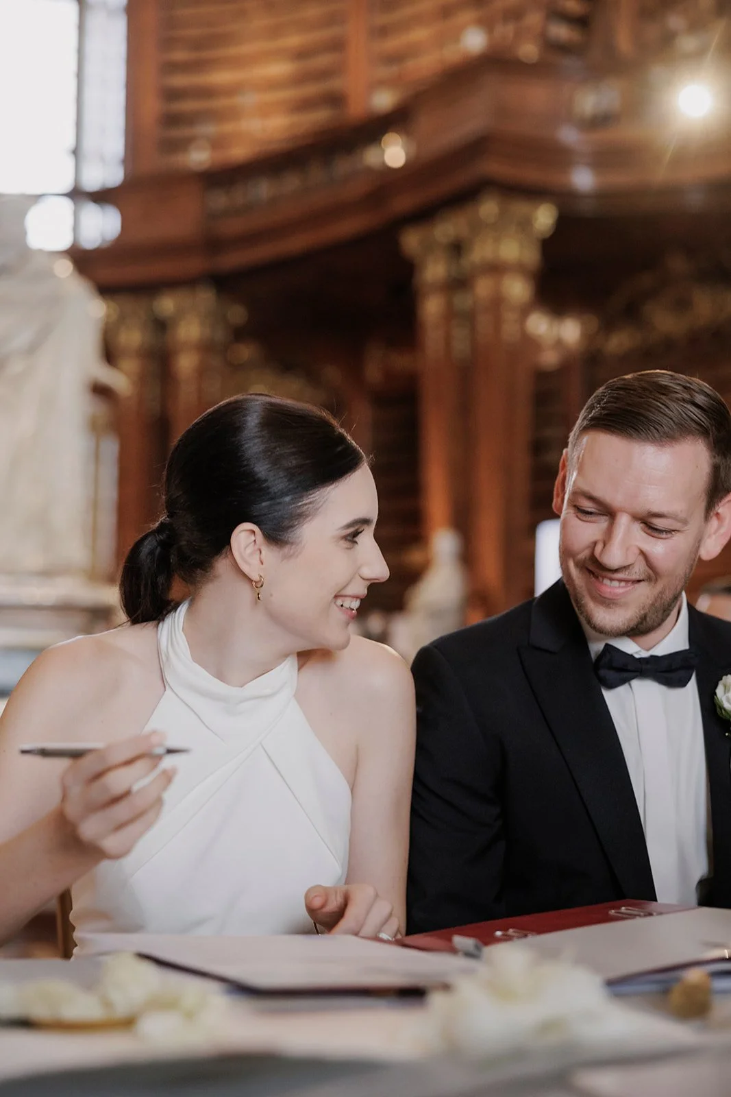 Romantic State Hall ceremony National Library Vienna wedding coordination Fine Events Vienna