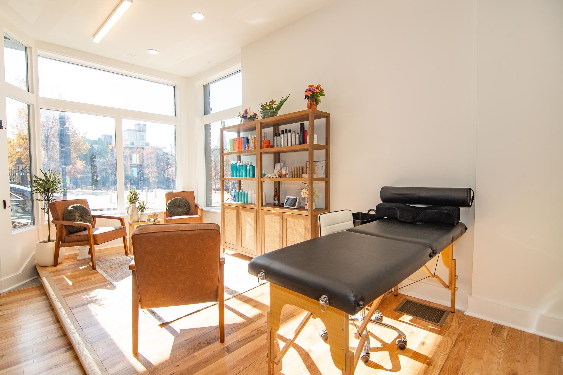 Sage Salon and Beauty Bar