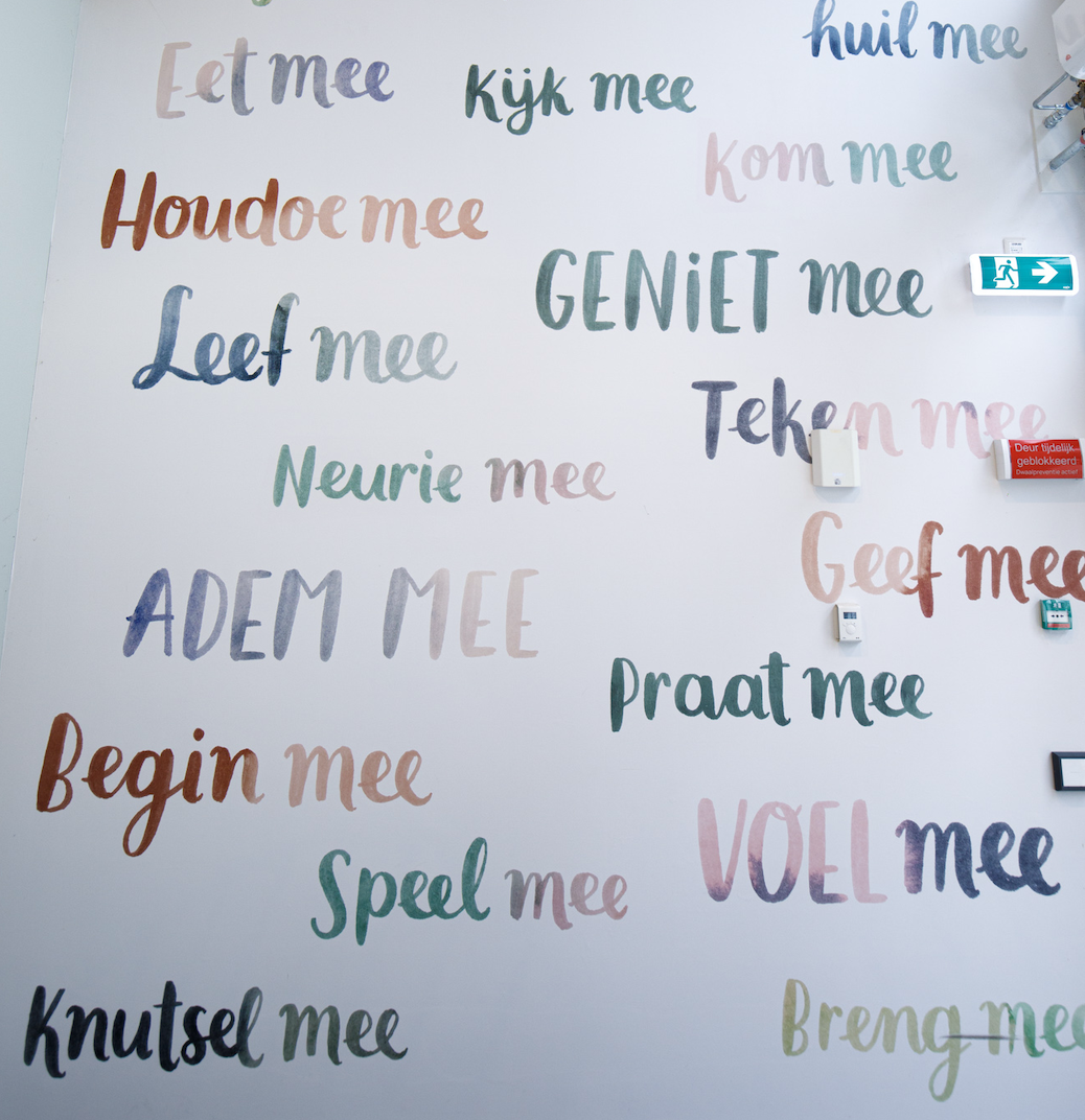 Het bord in de entree