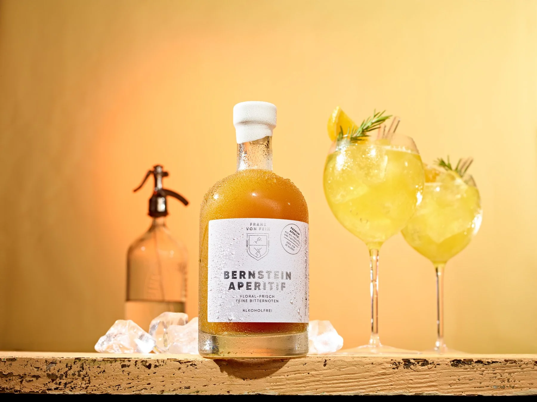 Franz von Fein Bernstein alcohol-free aperitif bottle