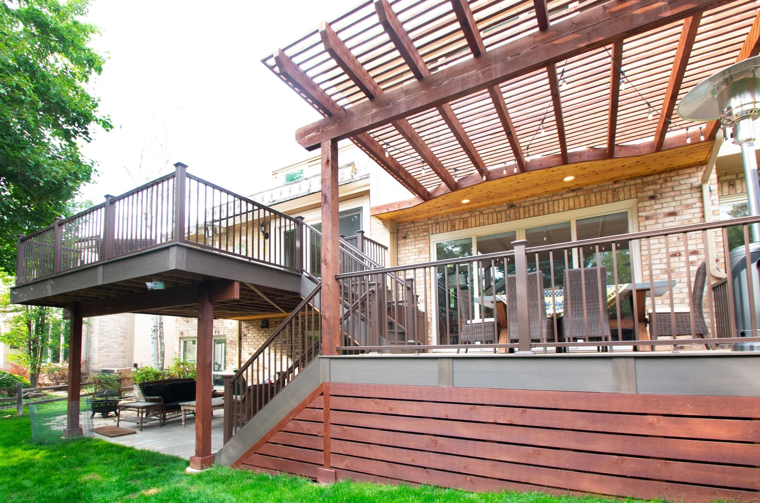 Custom Outdoor Living Spaces, Decks, Pergolas & Patio Covers ...