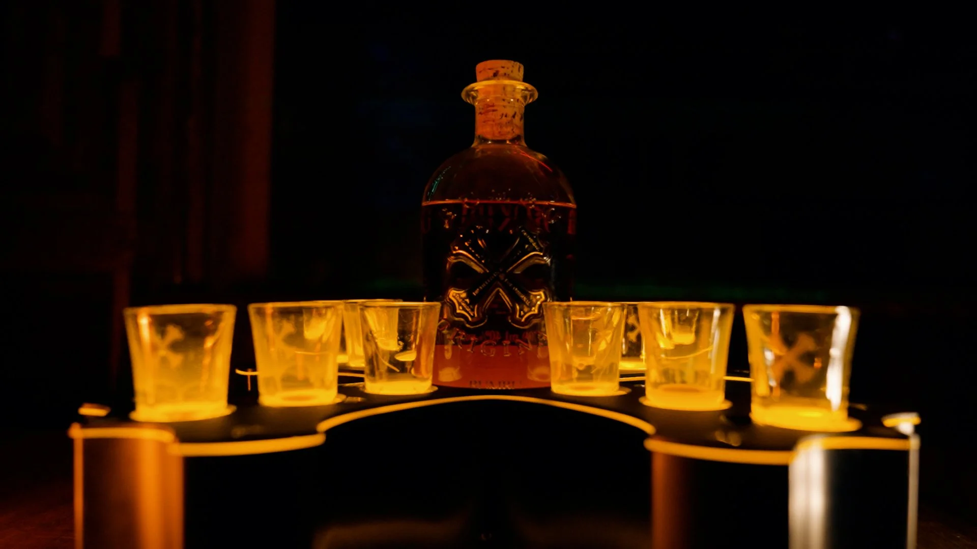 SOIREES bumbu V3.00_00_41_04.Still008.jpg