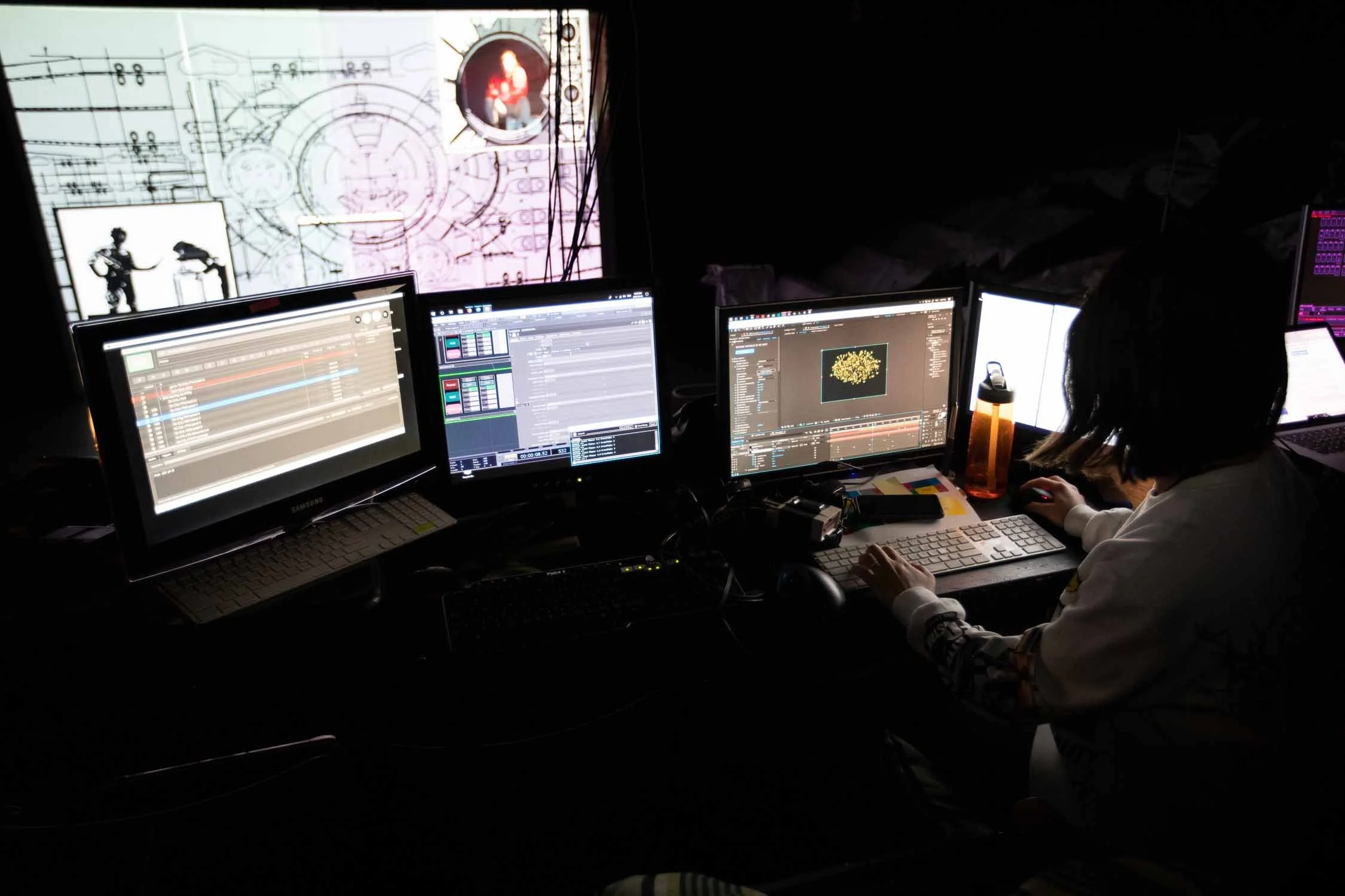 3 comuter monitors show how stage technology can map lighting plots and more
