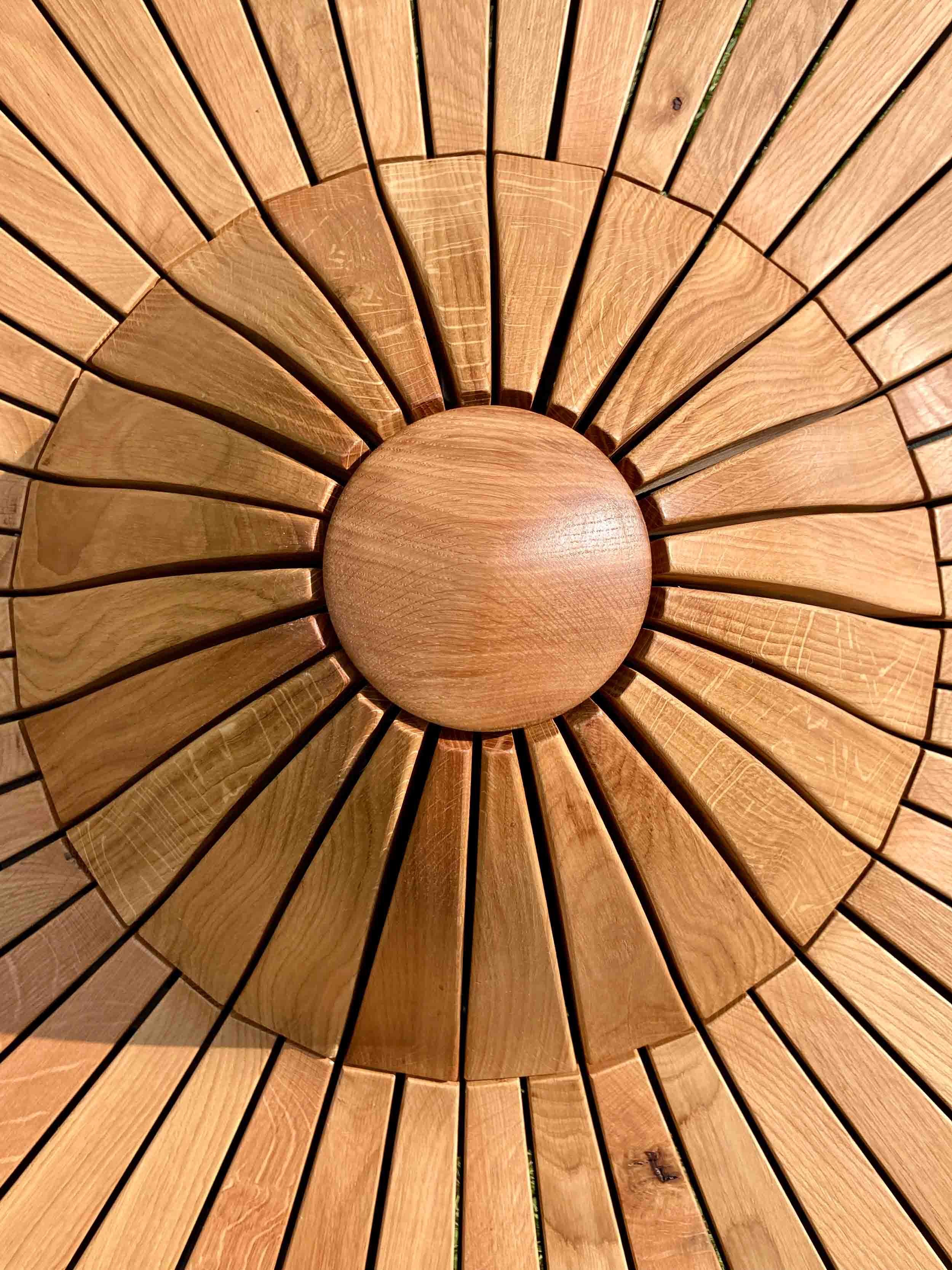 detail 2 W2500 340KB.jpg