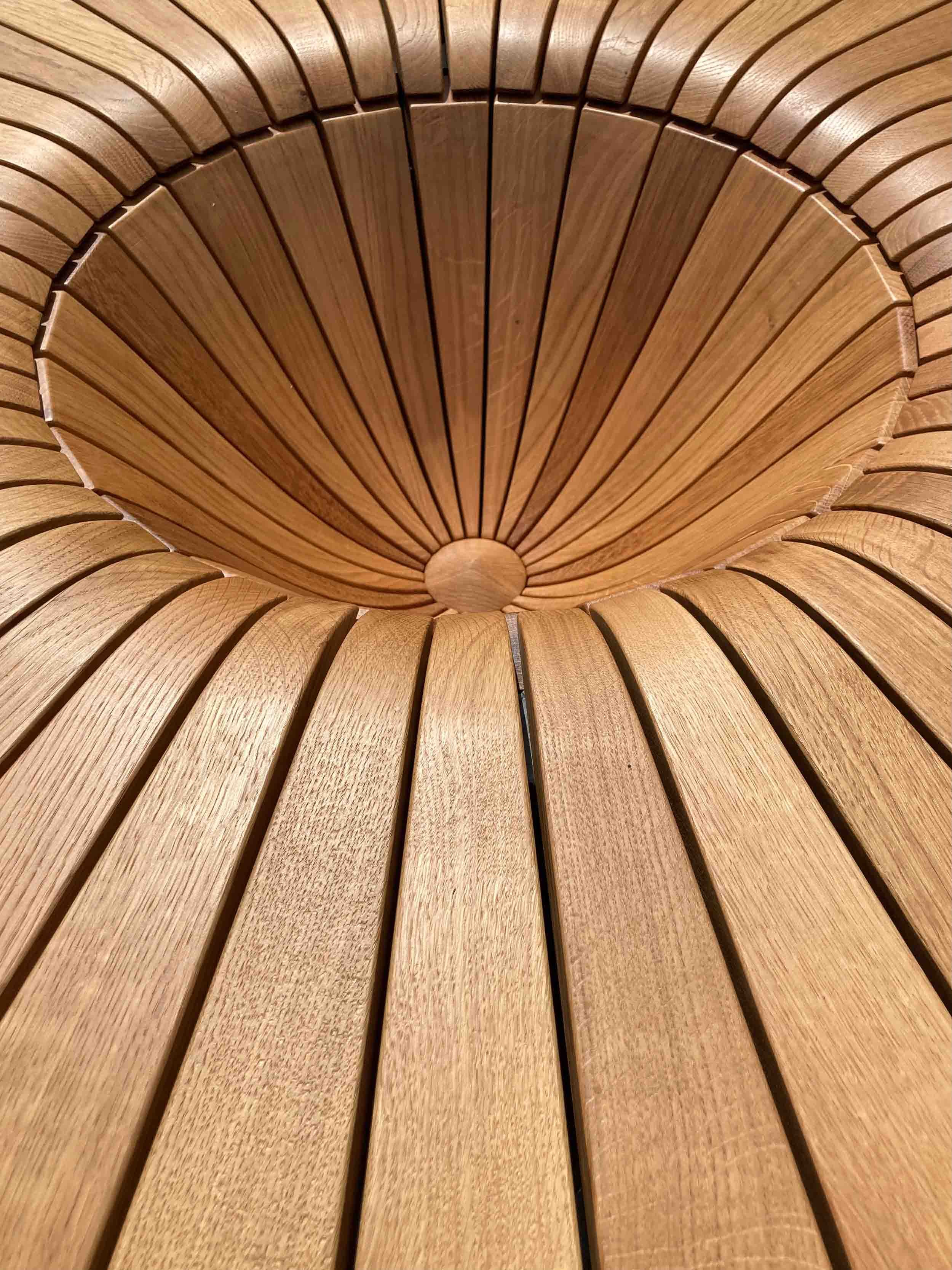 detail 6 W2500 370KB.jpg