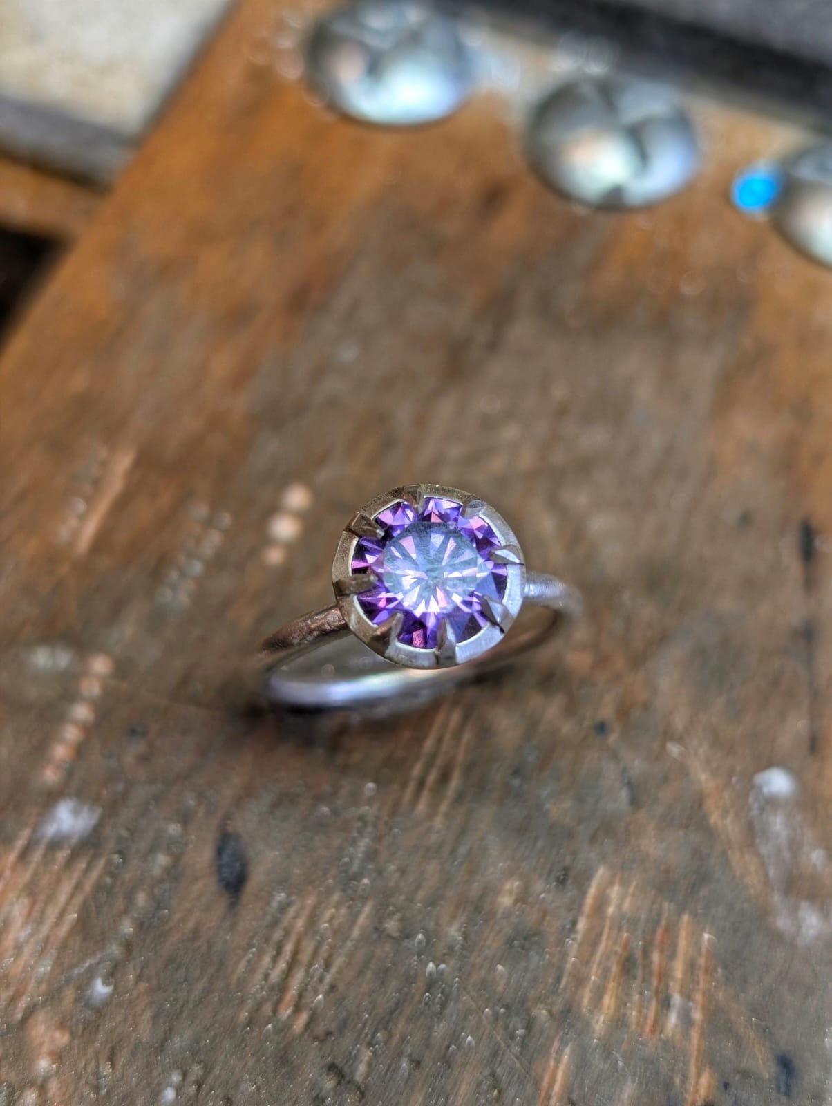 Victorian Cut Down day- Setting Stones in the Victorian cutdown style. 1 day course