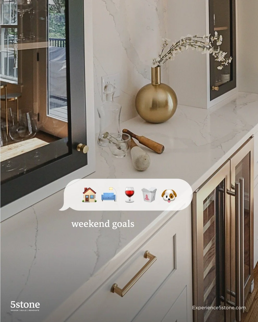 Friday night, done right 🏠🛋️🍷🥡🐶 
.
.
.
kitchen design build remodel renovation architecture interior contractor construction