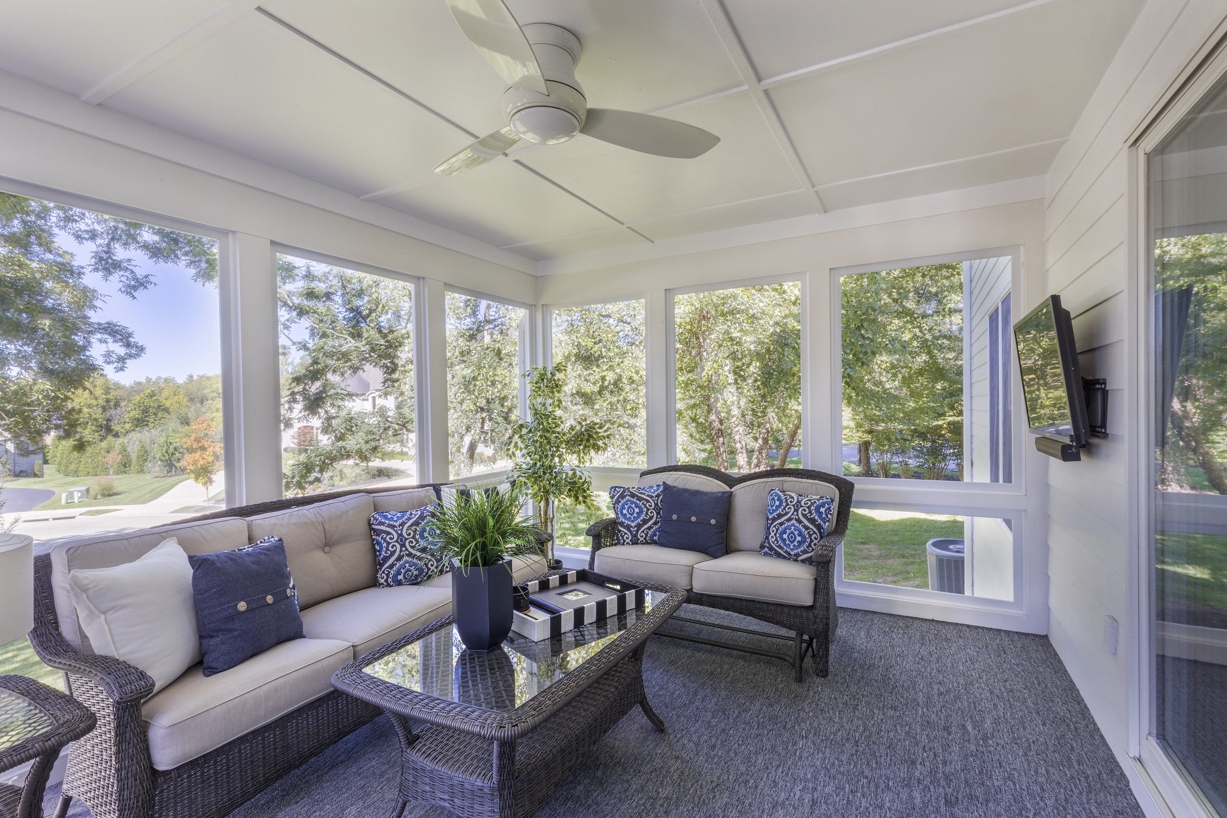  303 cabin Grove Ln009.jpg
