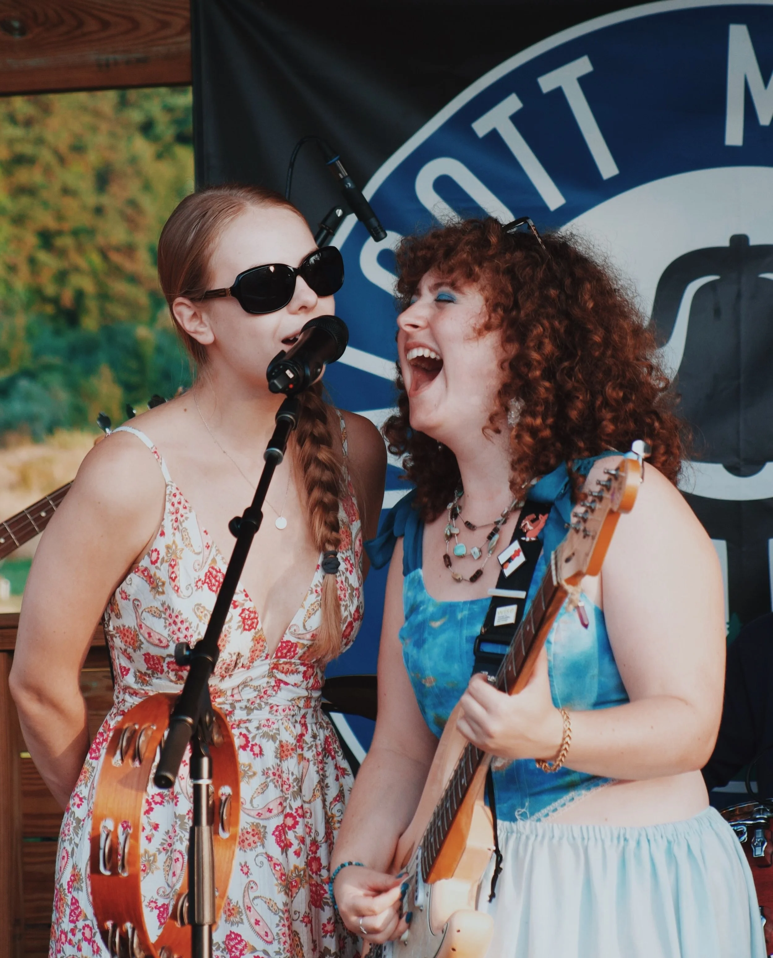 Hike to the mic is the greatest music festival ON THE PLANET!!!!! @hiketothemic 
🫧🫧🫧🫧🫧🫧🫧🫧🫧🫧🫧🫧🫧🫧🫧🫧🫧

Come to our show on September 5th! It will be a great time! 

Photos by Jeff Howard