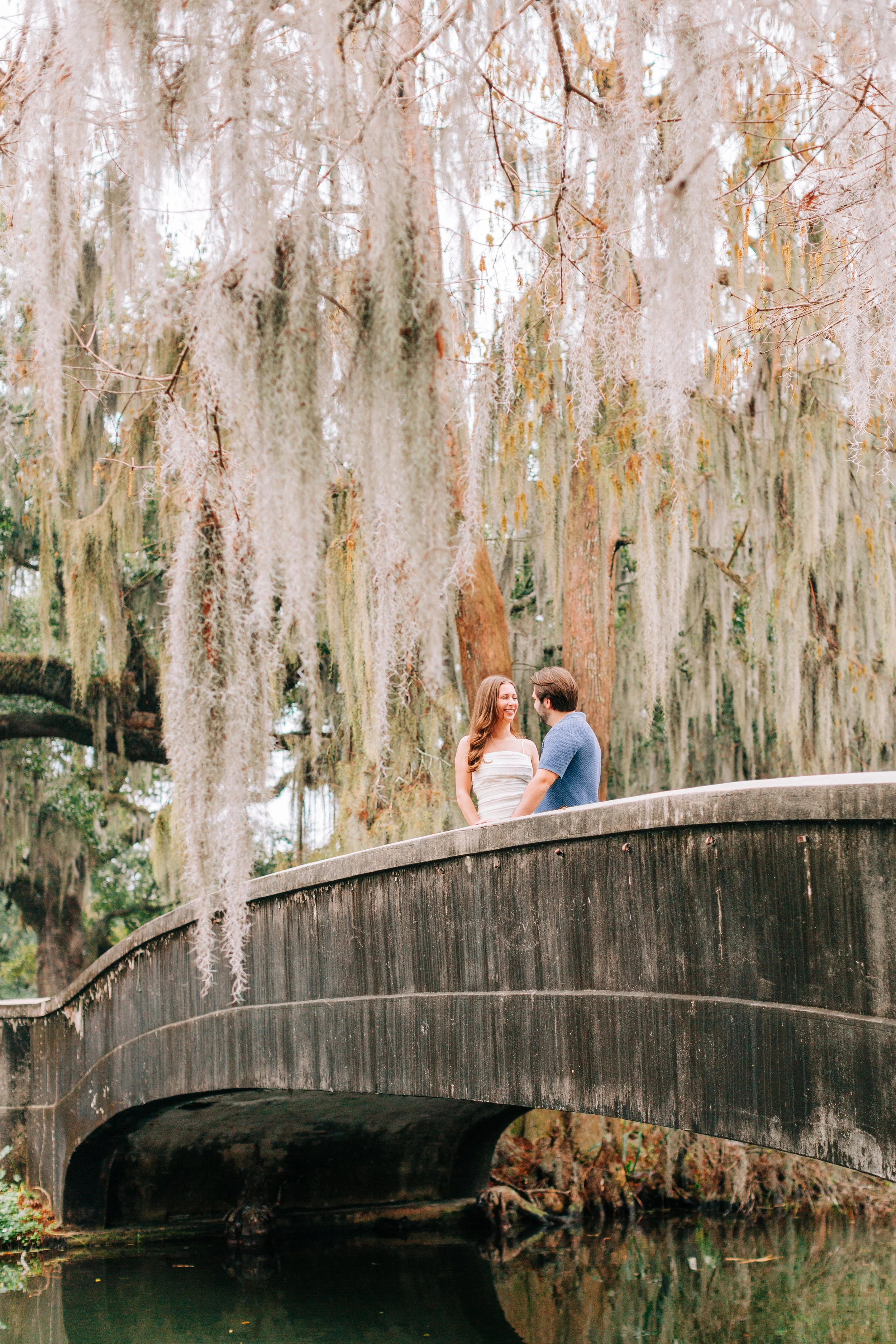 victoria and patrick’s new orleans city park engagement photos with their dog, baton rouge wedding photography