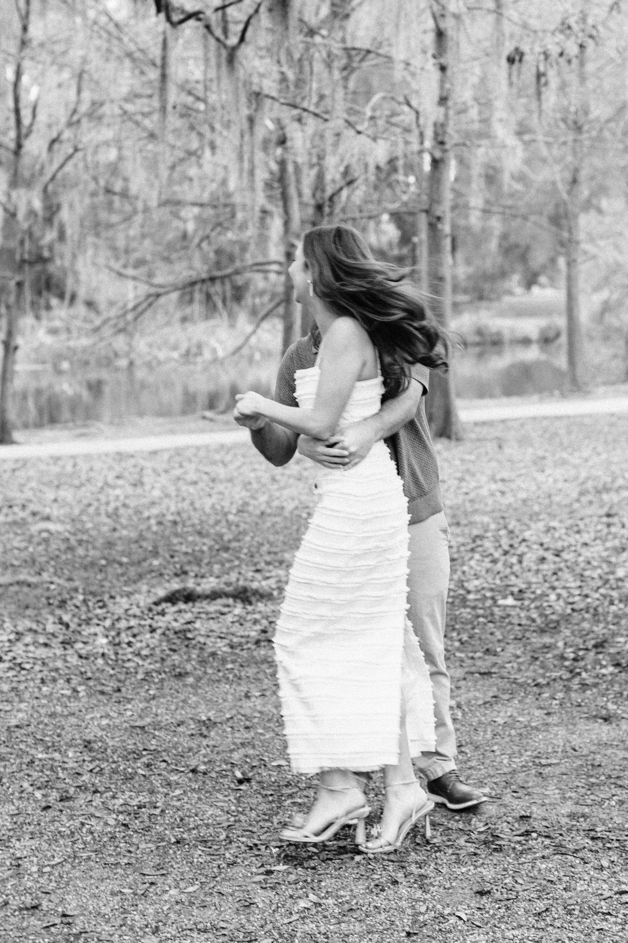 victoria and patrick’s new orleans city park engagement photos, couple dancing in city park engagement photos, baton rouge wedding photography, sarah shaw photography