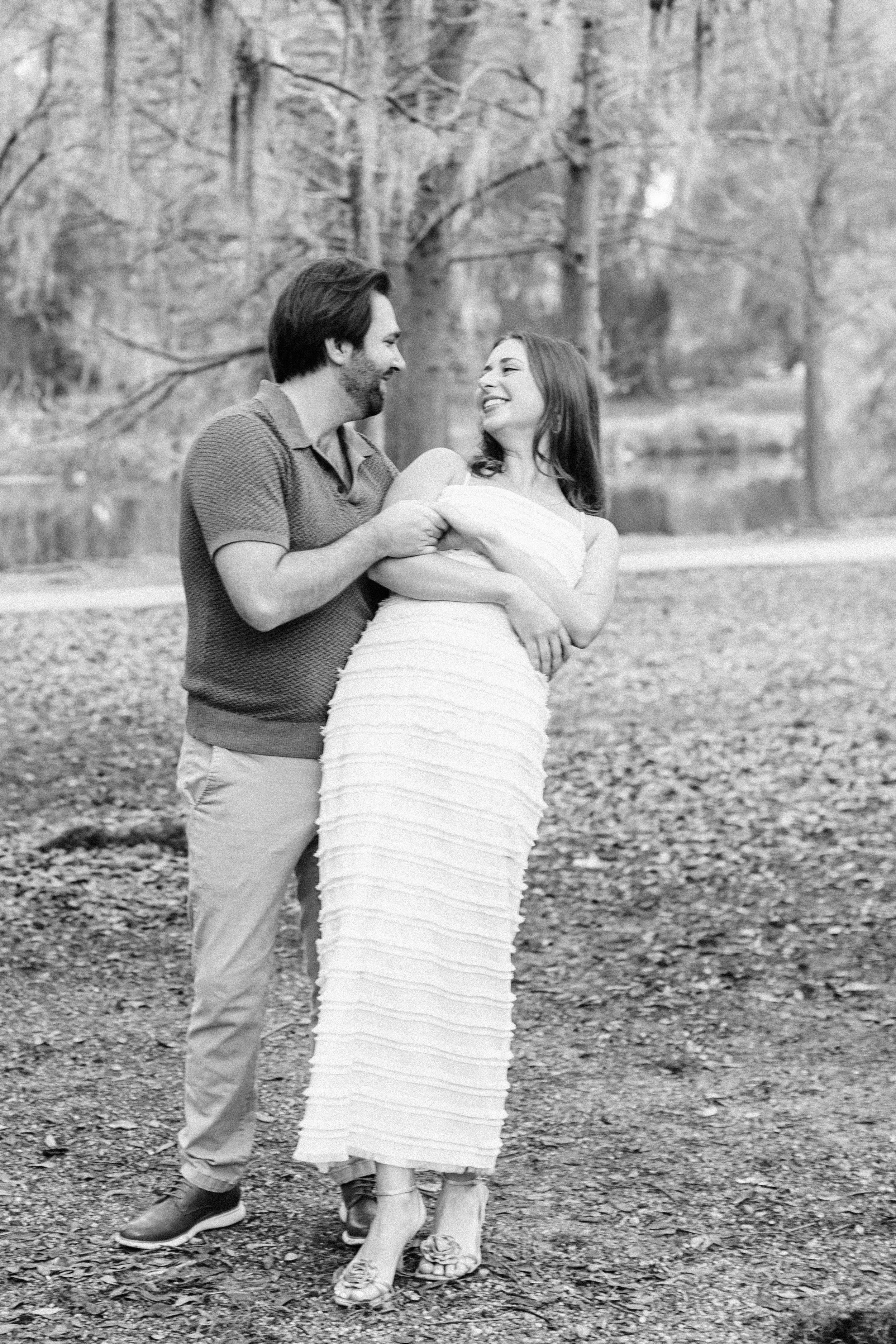 victoria and patrick’s new orleans city park engagement photos, couple dancing in city park engagement photos, baton rouge wedding photography, sarah shaw photography