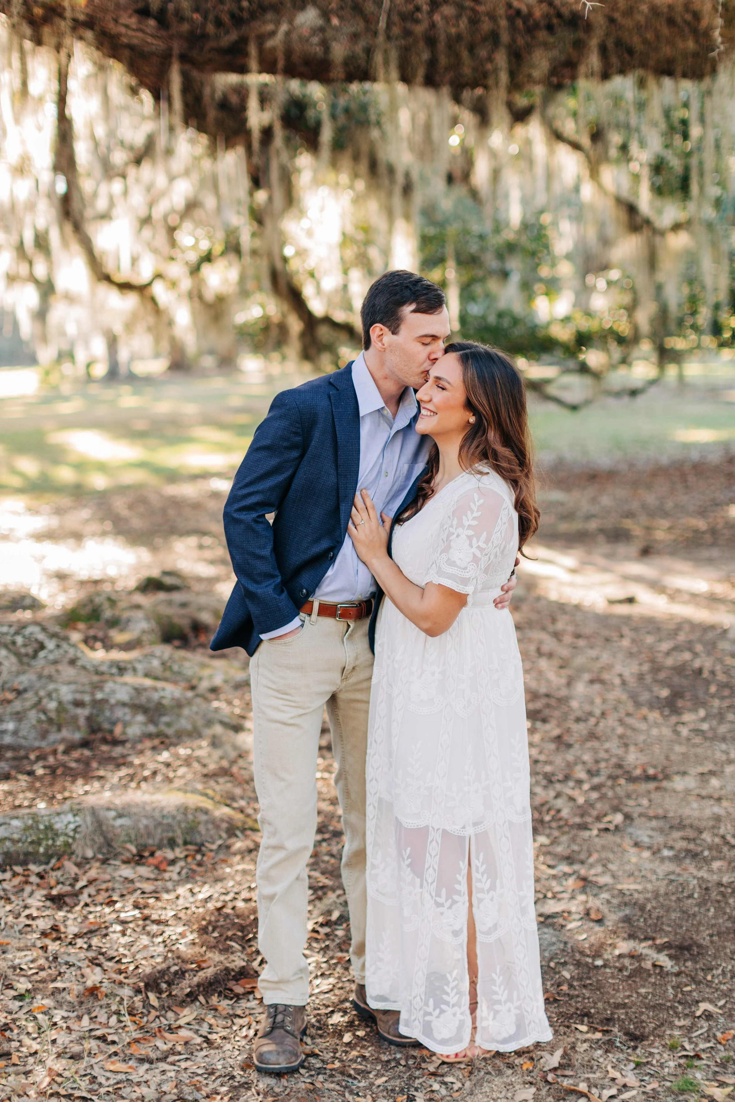 alee and ben’s sunset engagement photos at fontainebleau state park with sarah shaw photography, engagement photos under the mossy oak trees, new orleans engagement photography, baton rouge engagement