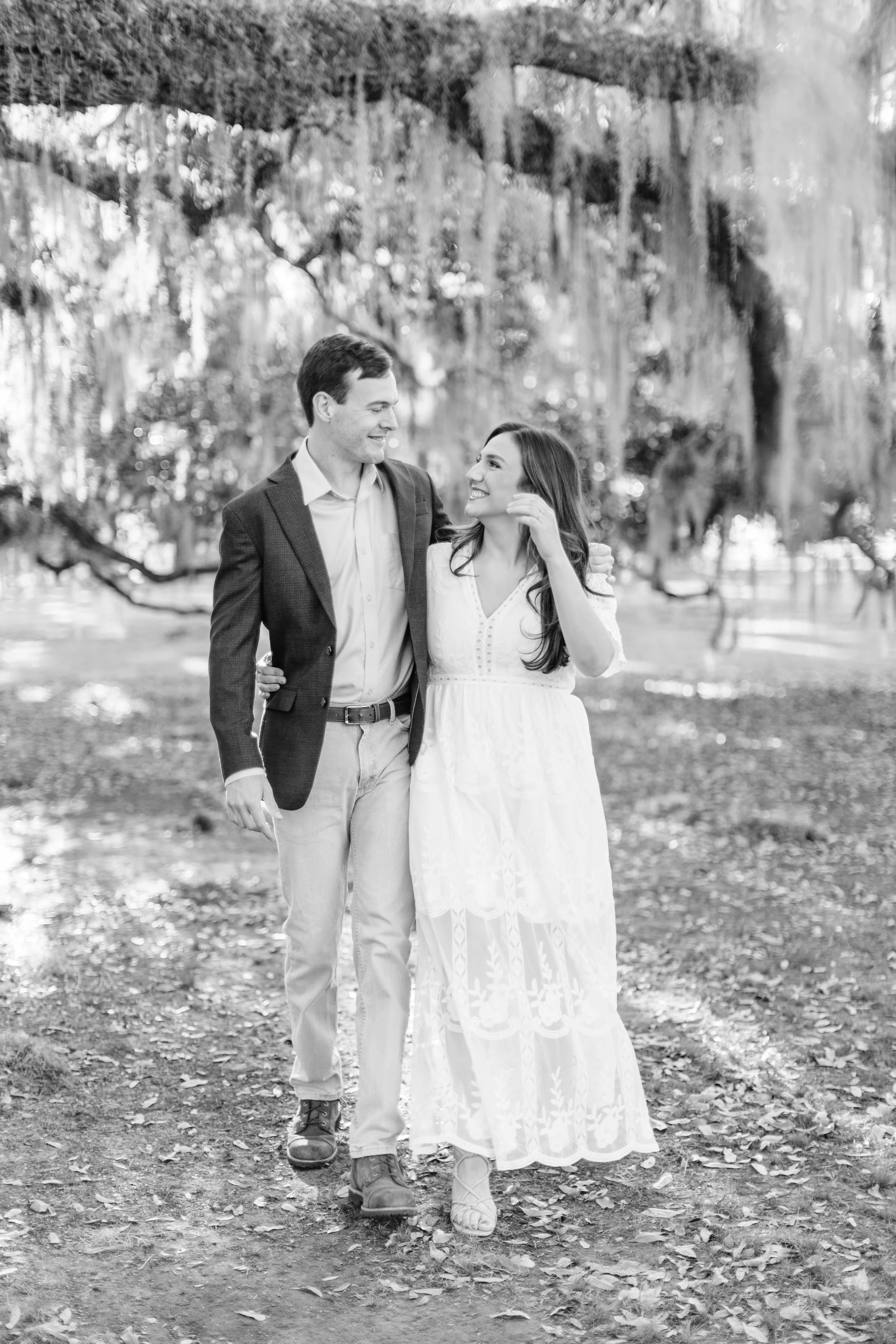 alee and ben’s sunset engagement photos at fontainebleau state park with sarah shaw photography, engagement photos under the mossy oak trees, new orleans engagement photography, baton rouge engagement