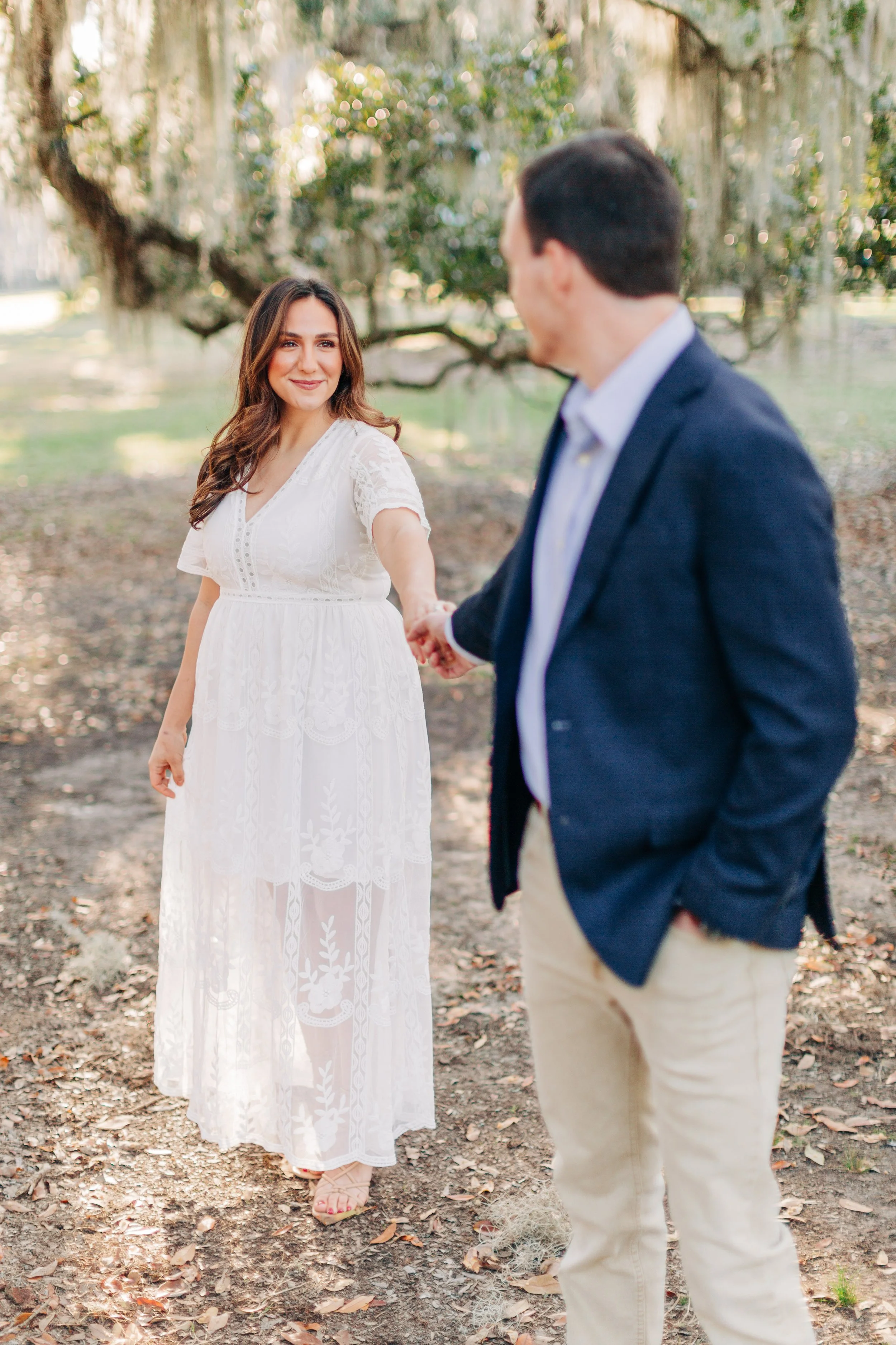 alee and ben’s sunset engagement photos at fontainebleau state park with sarah shaw photography, engagement photos under the mossy oak trees, new orleans engagement photography, baton rouge engagement