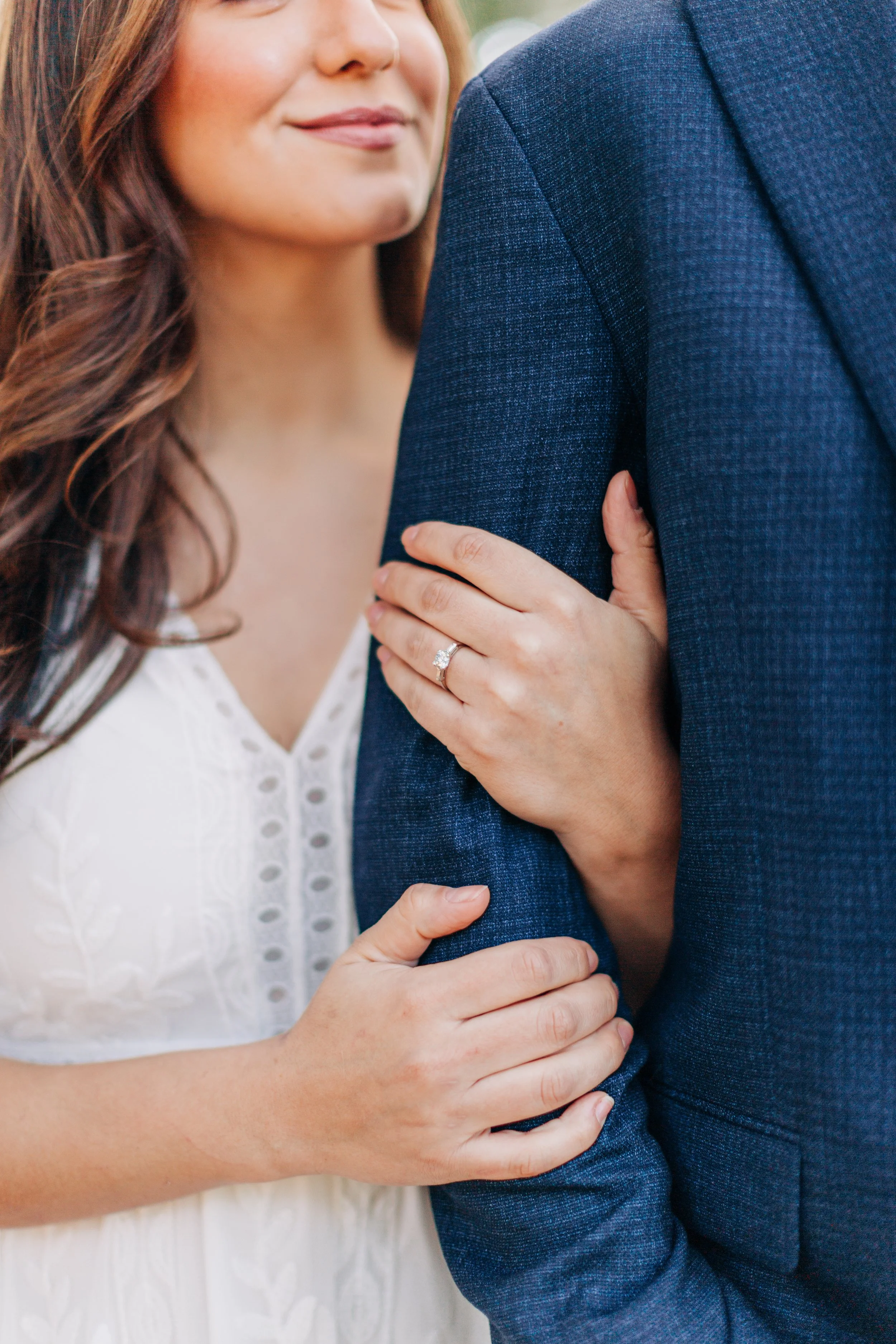 alee and ben’s sunset engagement photos at fontainebleau state park with sarah shaw photography, engagement photos under the mossy oak trees, new orleans engagement photography, baton rouge engagement