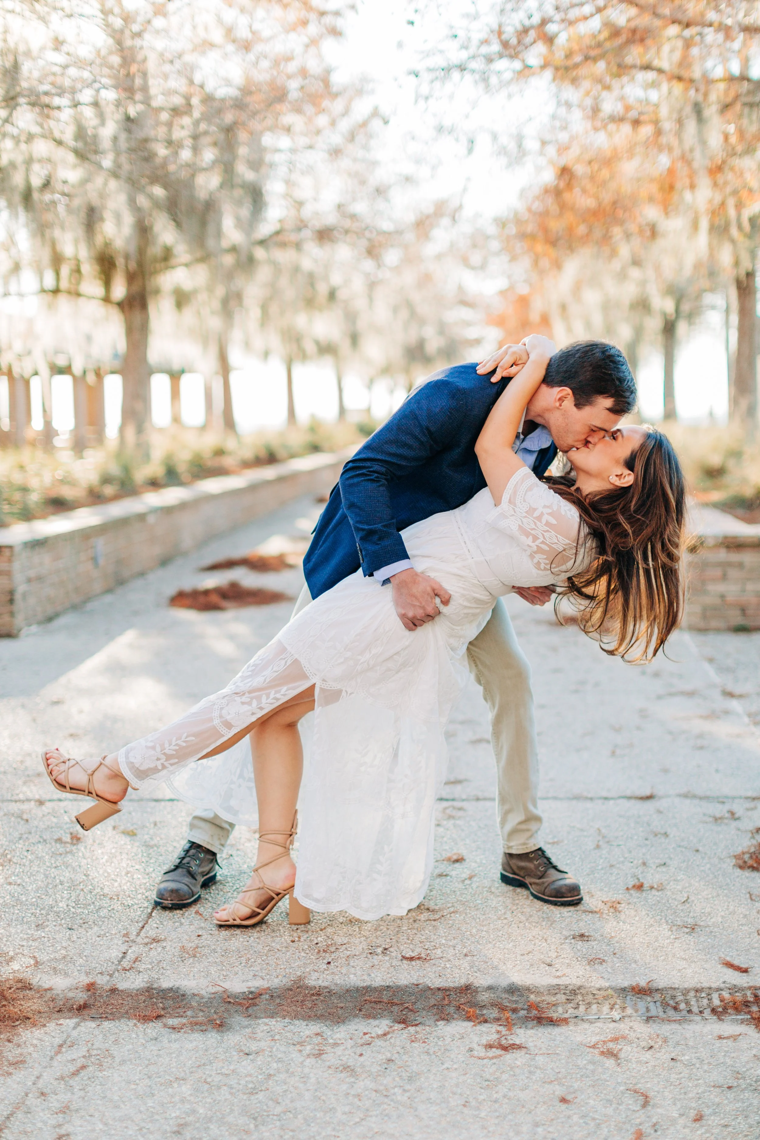 alee and ben’s sunset engagement photos at fontainebleau state park with sarah shaw photography, engagement photos by the water, new orleans engagement photography, baton rouge engagement