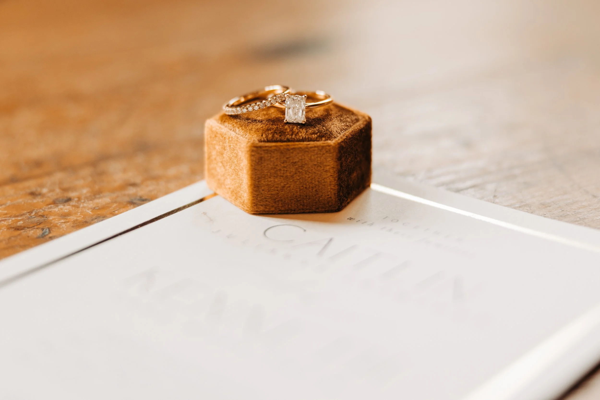 wedding ring photos, cream wedding ring display case, wedding details, baton rouge wedding photography, sarah shaw photography