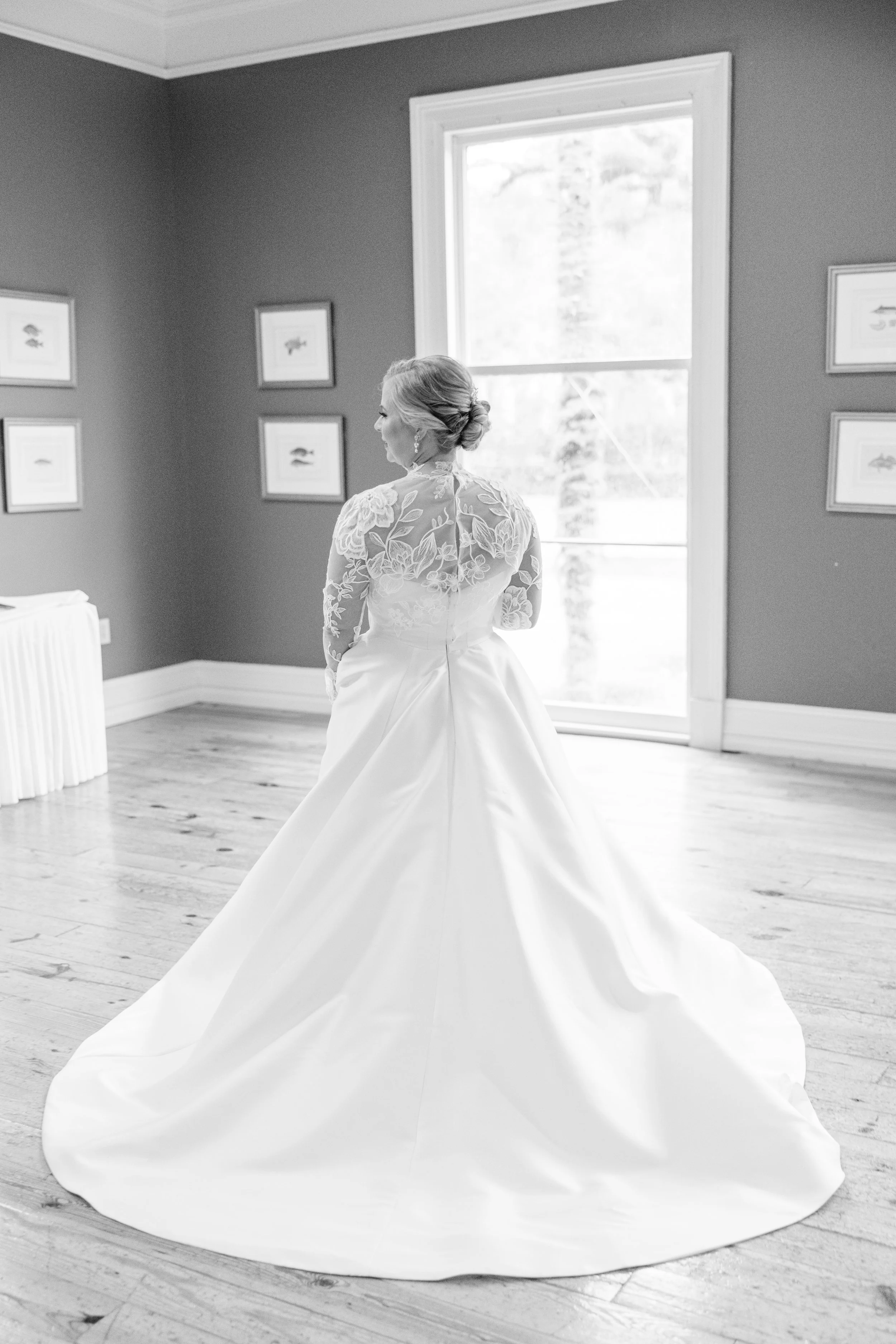 bridal portraits at houmas house baton rouge, baton rouge wedding photography, sarah shaw photography