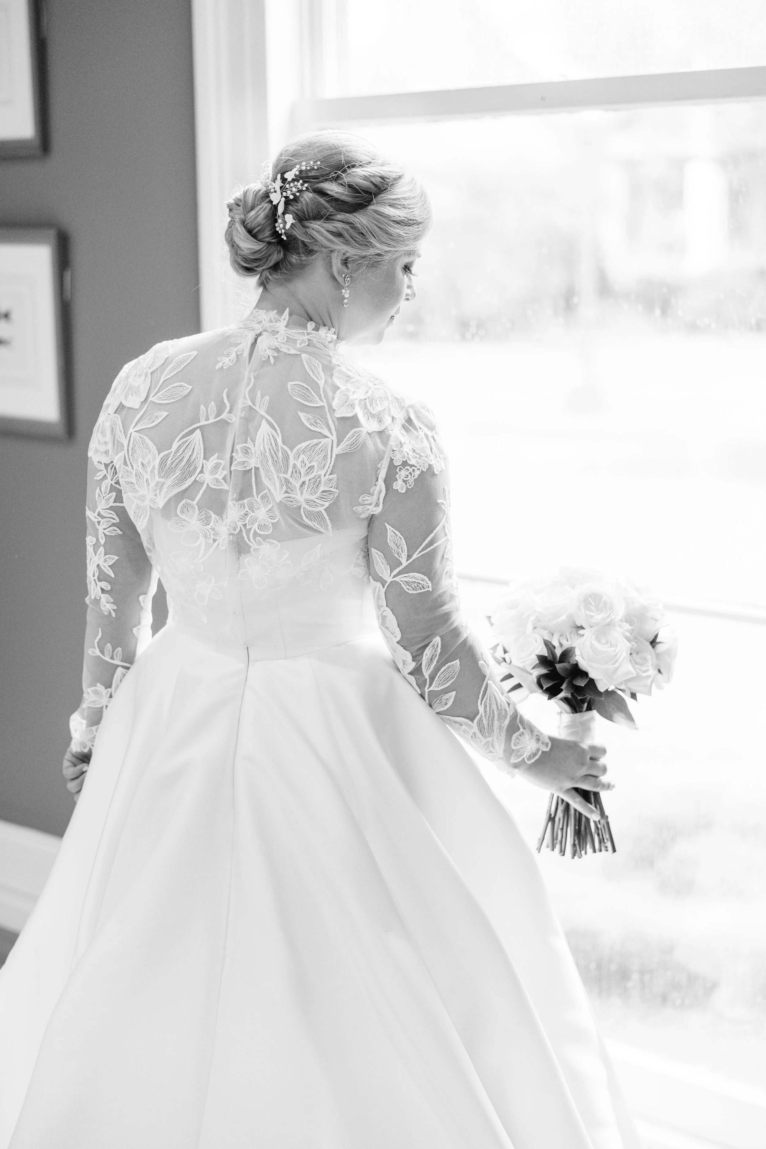 bridal portraits at houmas house baton rouge, baton rouge wedding photography, sarah shaw photography