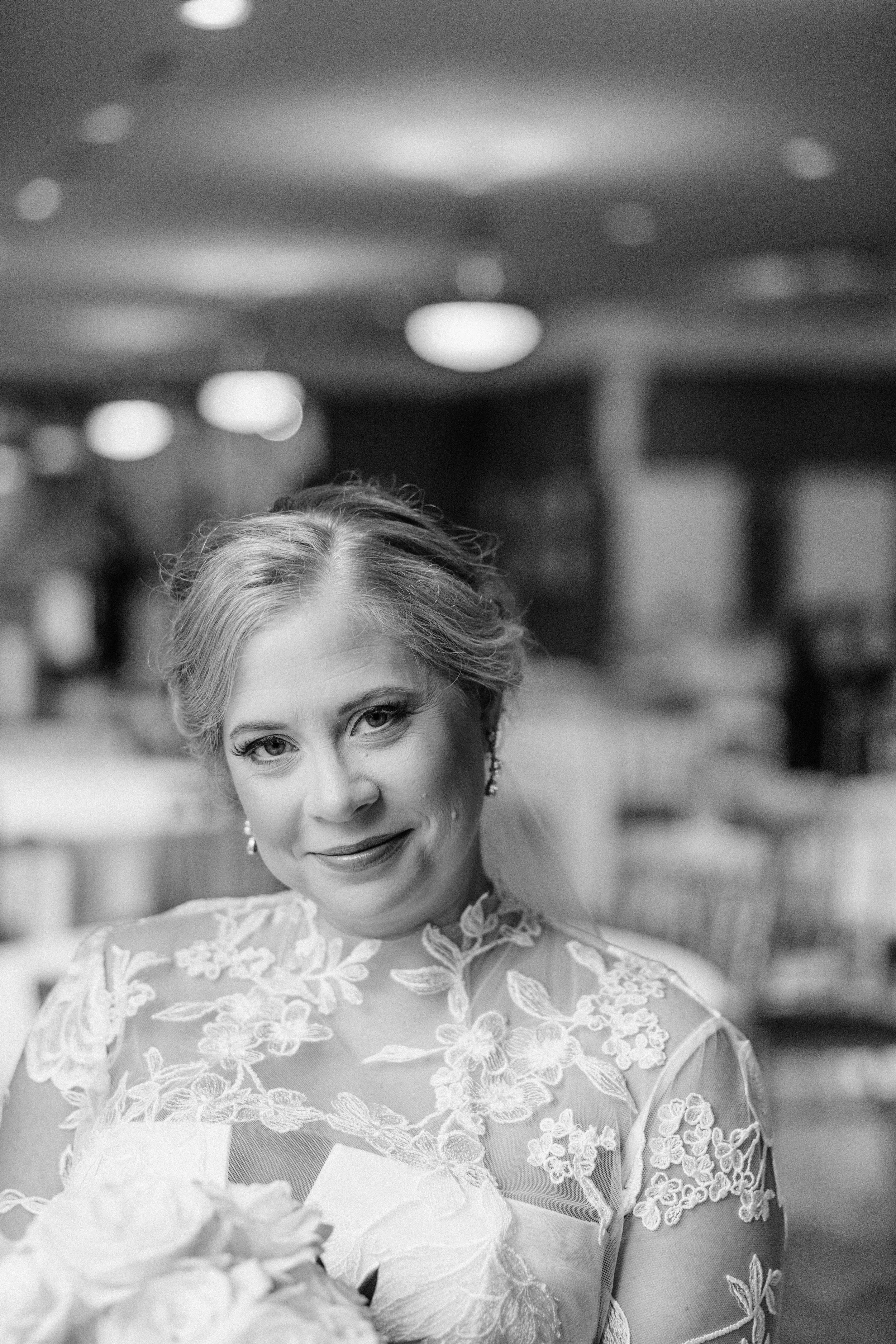 bridal portraits houmas house, bridal portraits in the neptune, baton rouge wedding photography, sarah shaw photography, houmas house bridal portraits