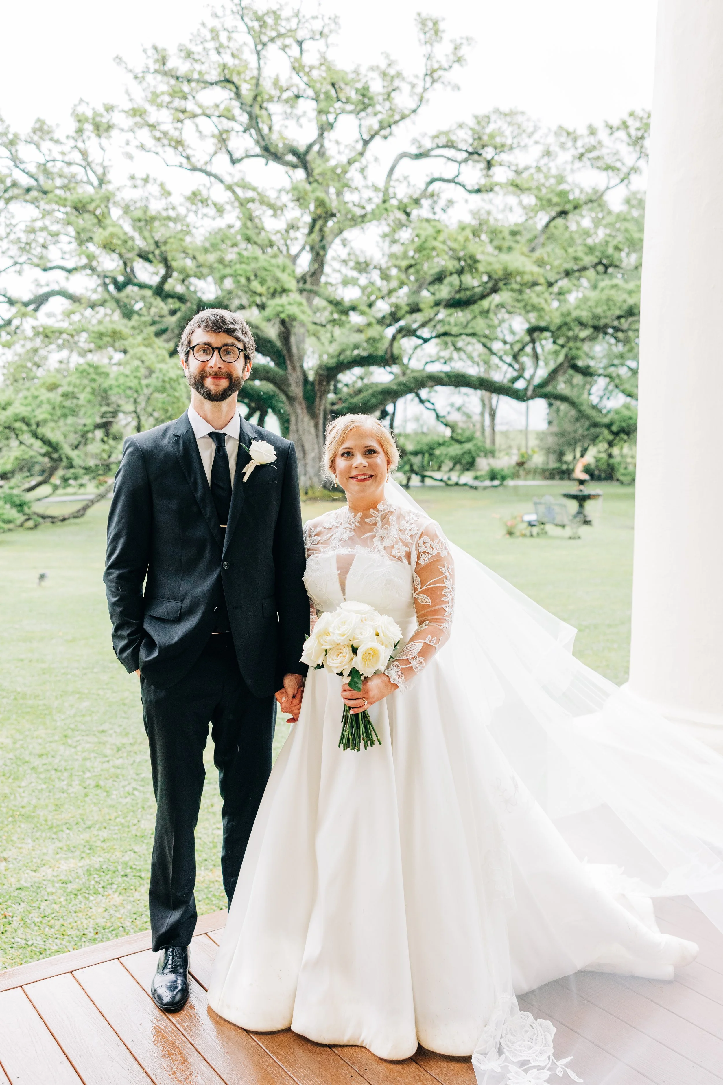 bride and groom portraits at houmas house baton rouge, baton rouge wedding photography, sarah shaw photography