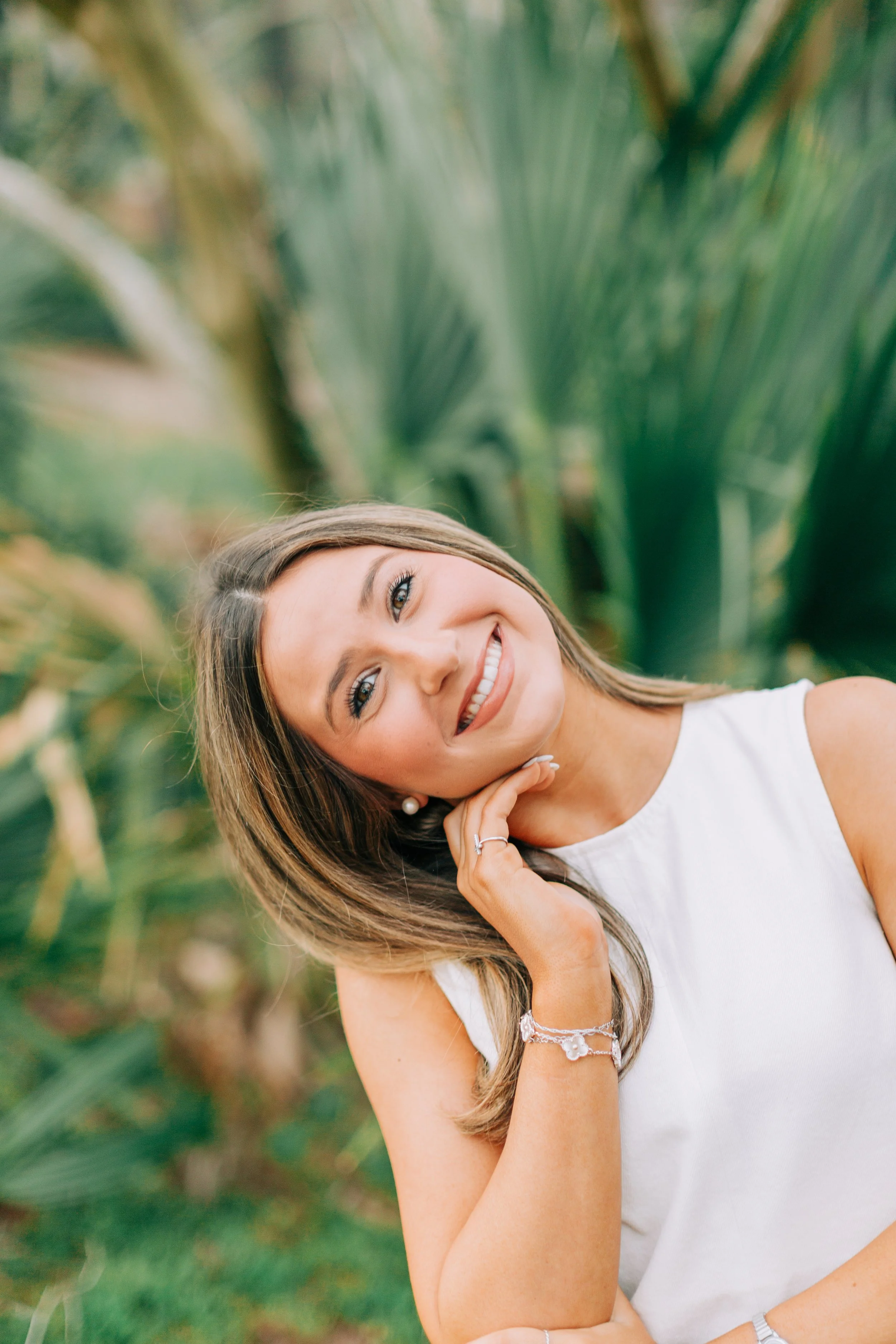 Ella Bremer Senior Portraits, Class of 2026, Dunham School Baton Rouge, Baton Rouge Senior Portraits, Sarah Shaw Photography, Burden Gardens Senior Portraits